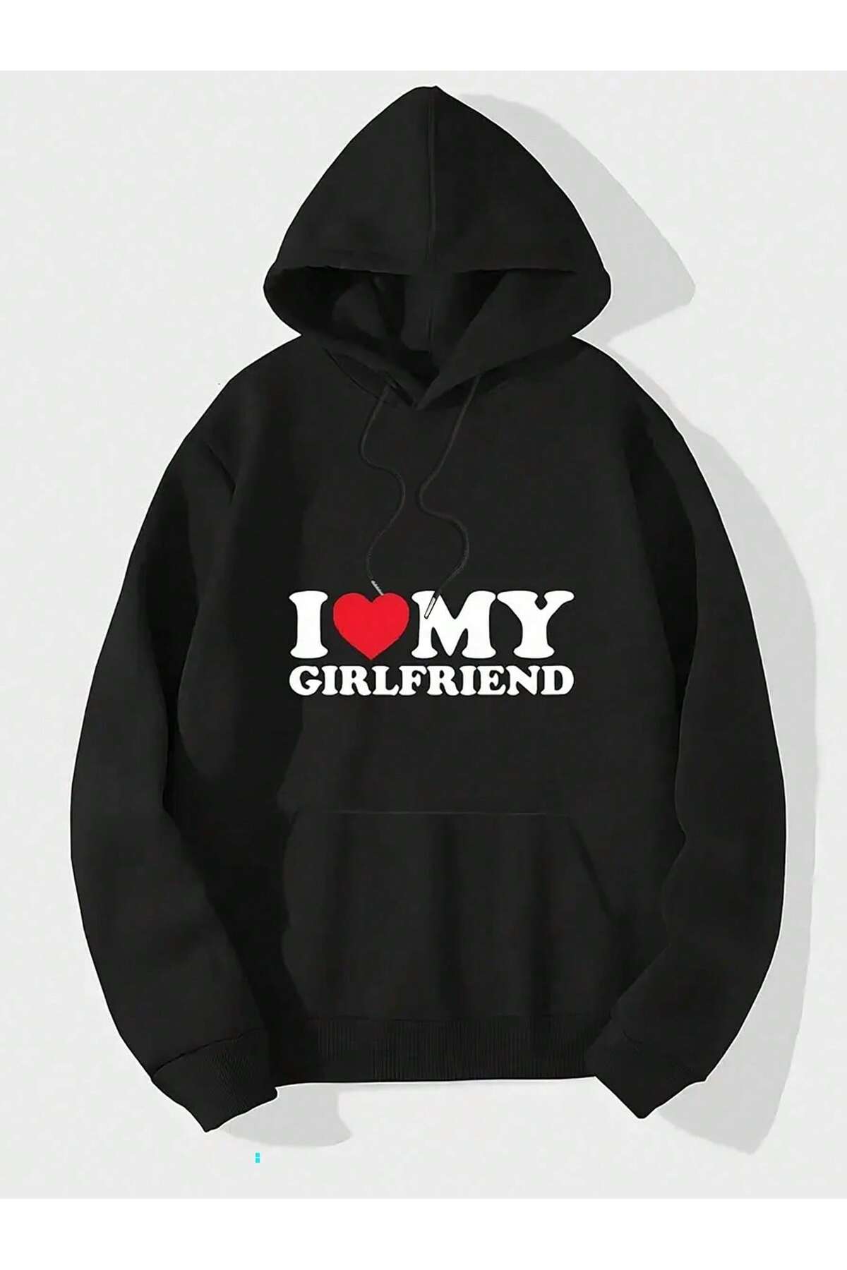 هودي أسود بطبعة أمامية 'أحب صديقتي'