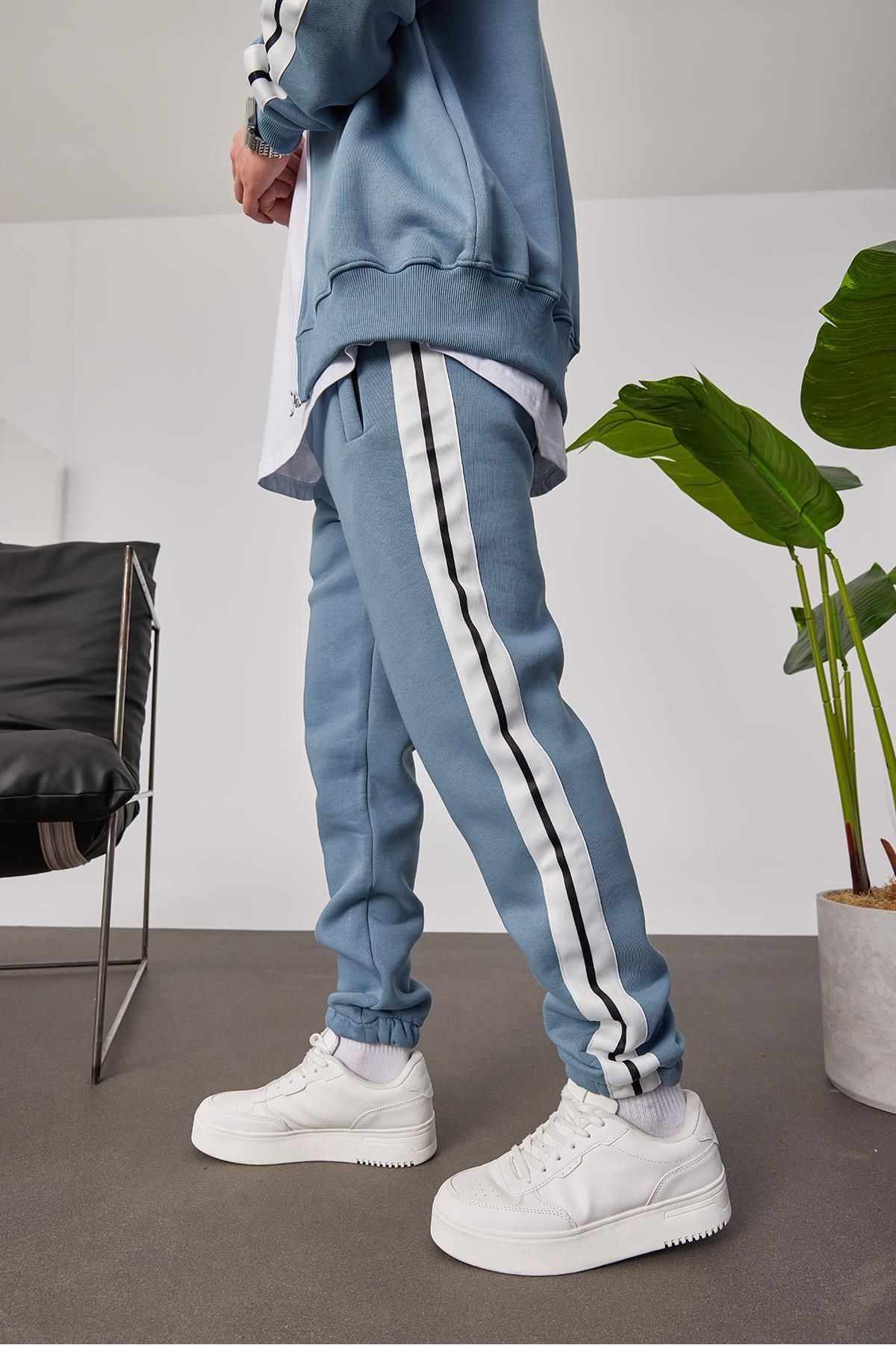 NOMARC-Striped Blue Sweatpants 1