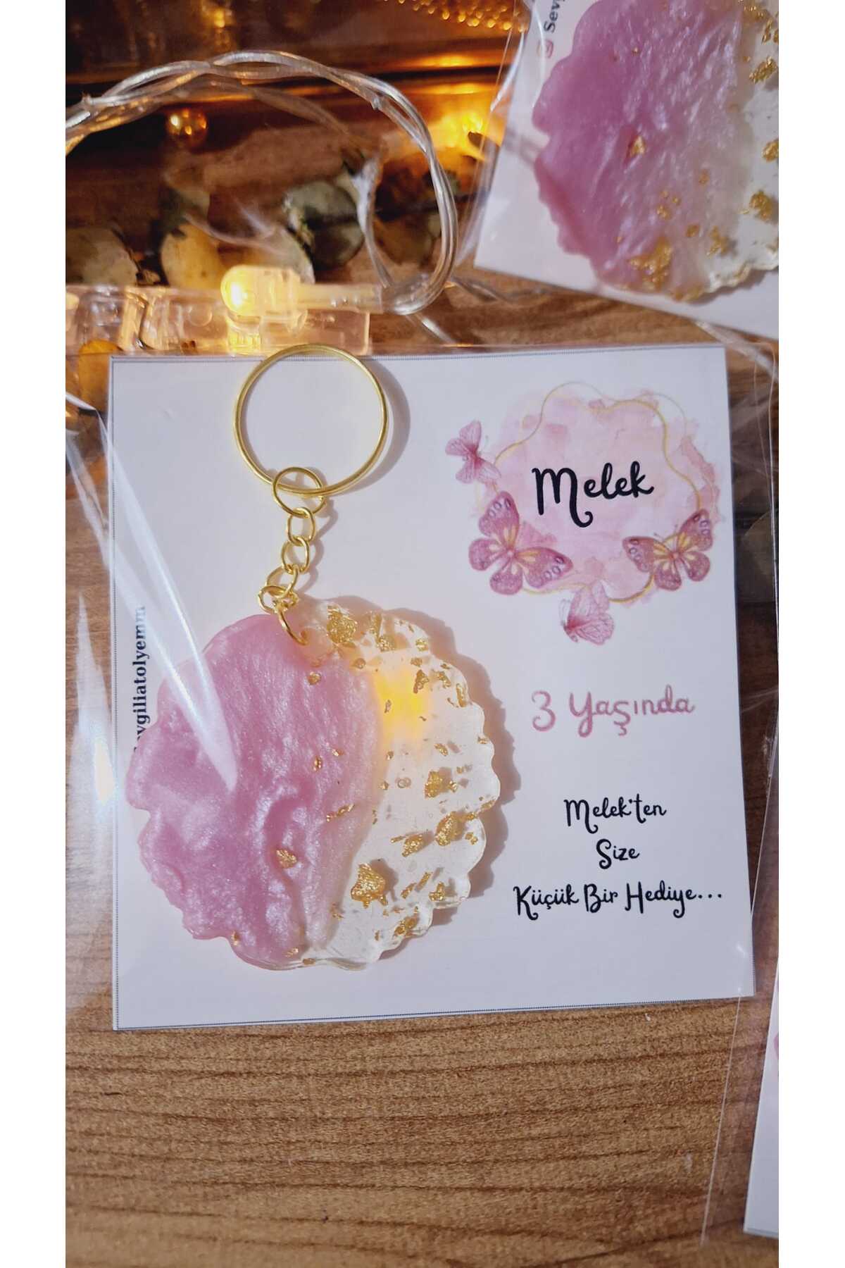 SevgiliAtolyemm KELEBEK TEMALI KARTLI ANAHTARLIK  MEVLÜT YENİDOĞAN HEDİYELİK DOĞUM GÜNÜ BABYSHOWER  10 ADET fotoğrafı 2 (önizleme)