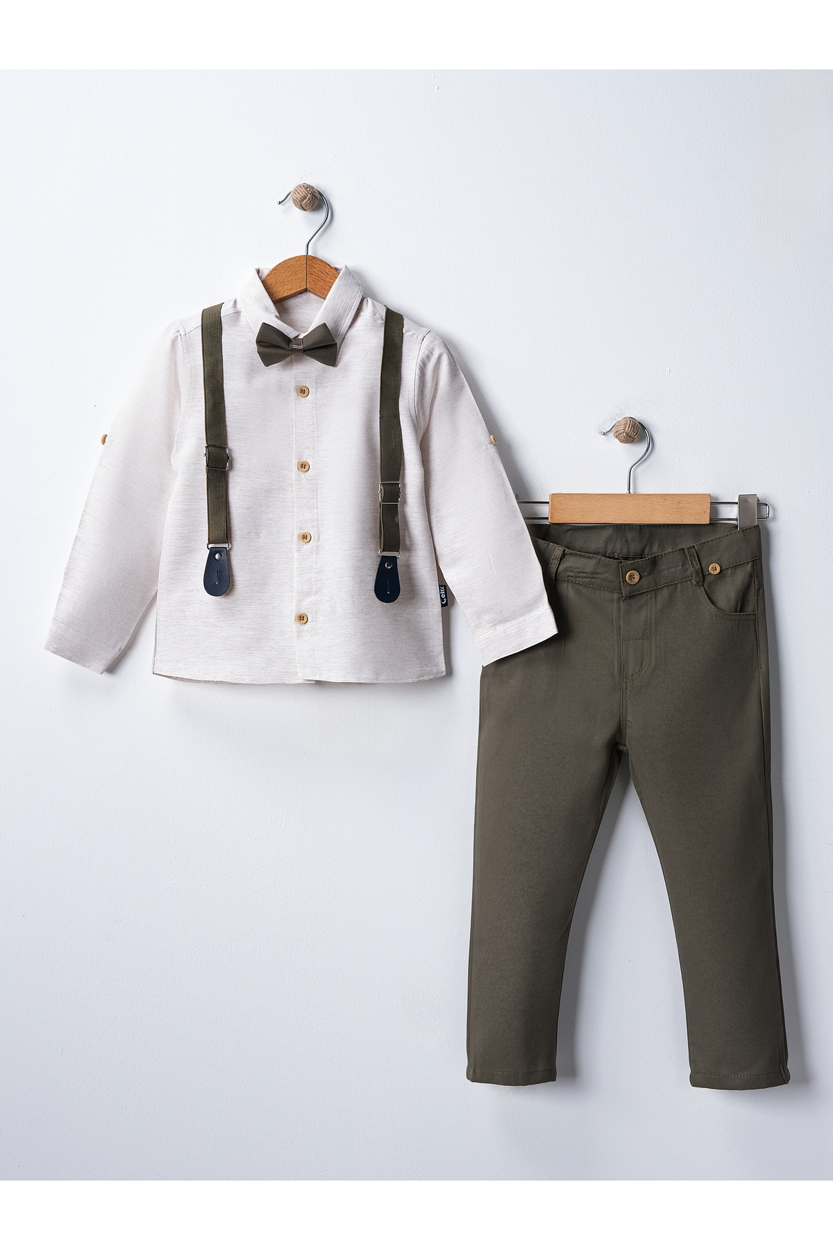 Çelix Kids Bebek&Çocuk Salopet Takım Pantolon Keten Gömlek Papyon fotoğrafı 2 (önizleme)