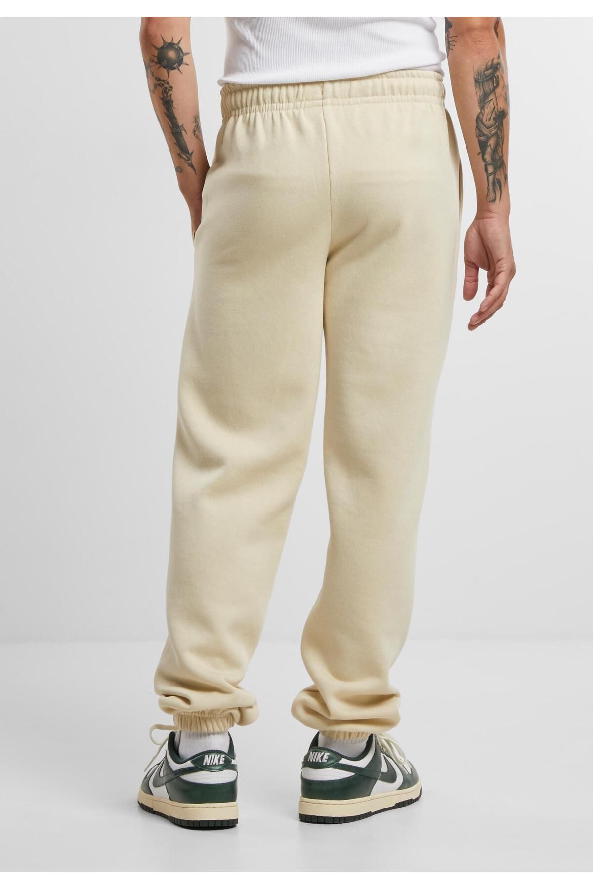 Urban Classics-Basic Essential Sweatpants 5