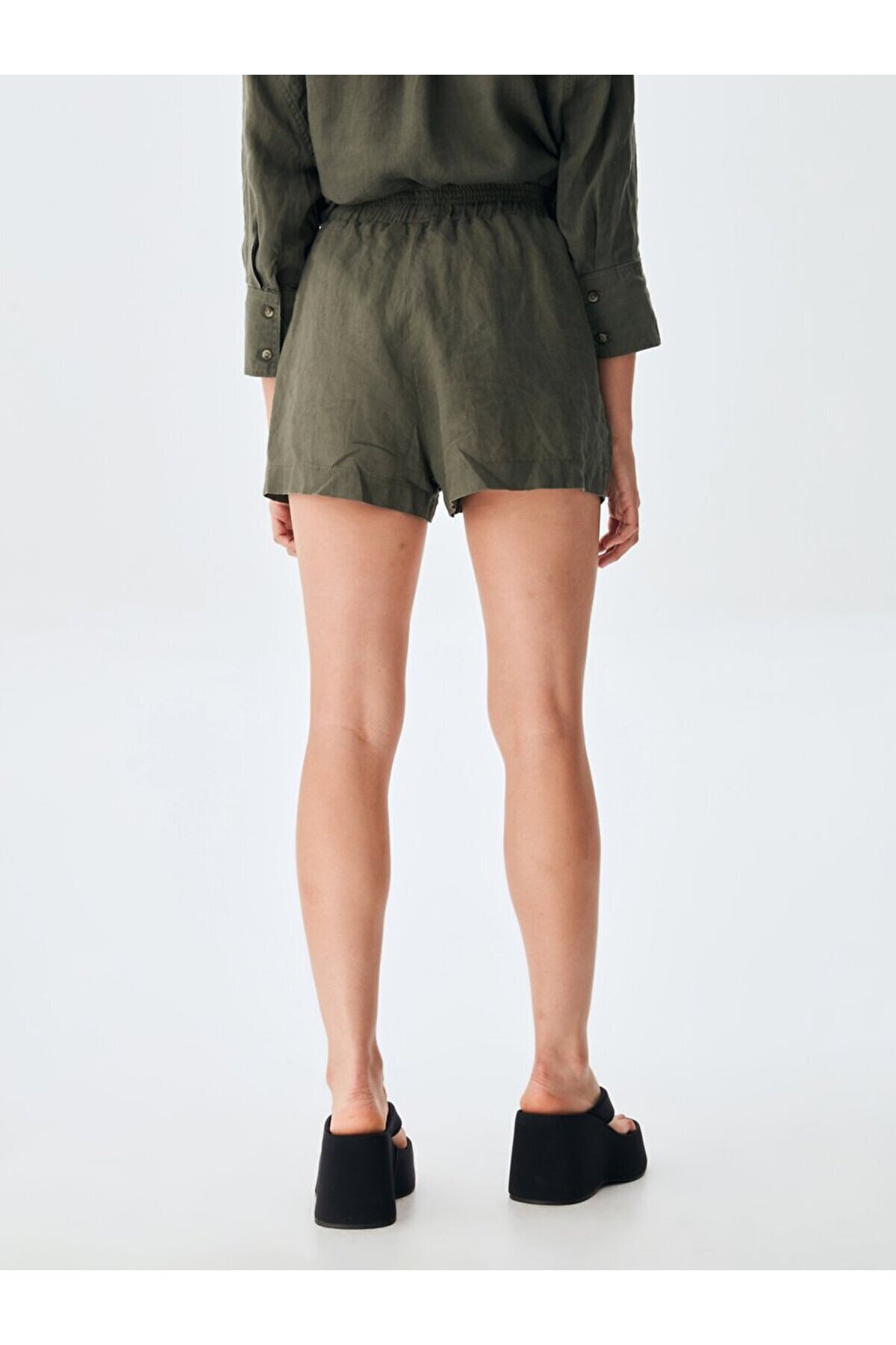 Ltb-Linen Look Green Shorts with Pockets 3