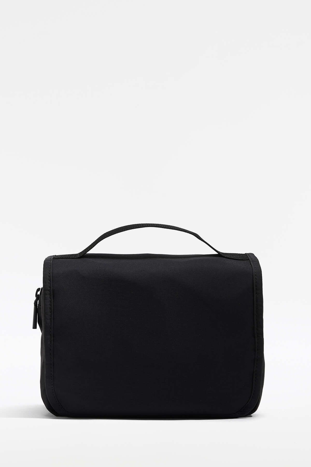 Oysho-Hanging water-repellent wash bag 6