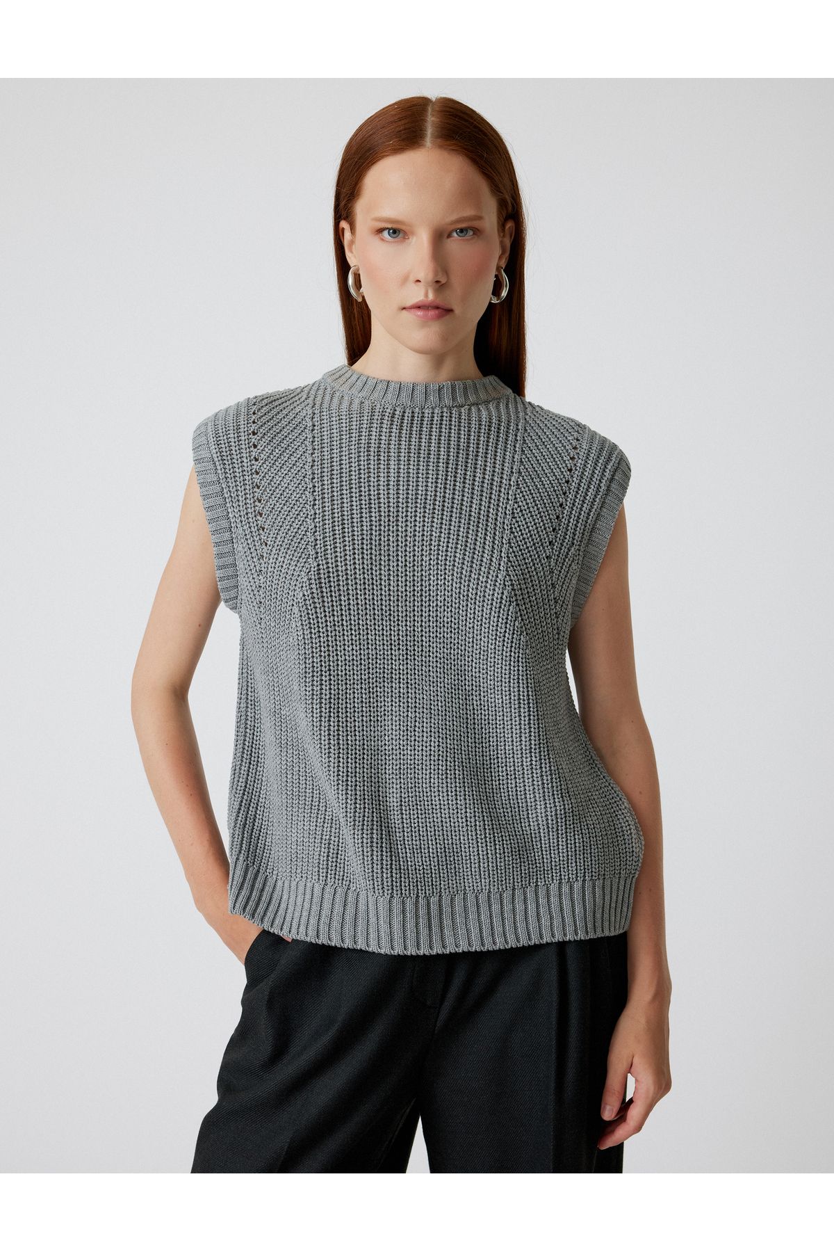 Koton-Round Neck Knitwear Sweater with Back Window Detail 3