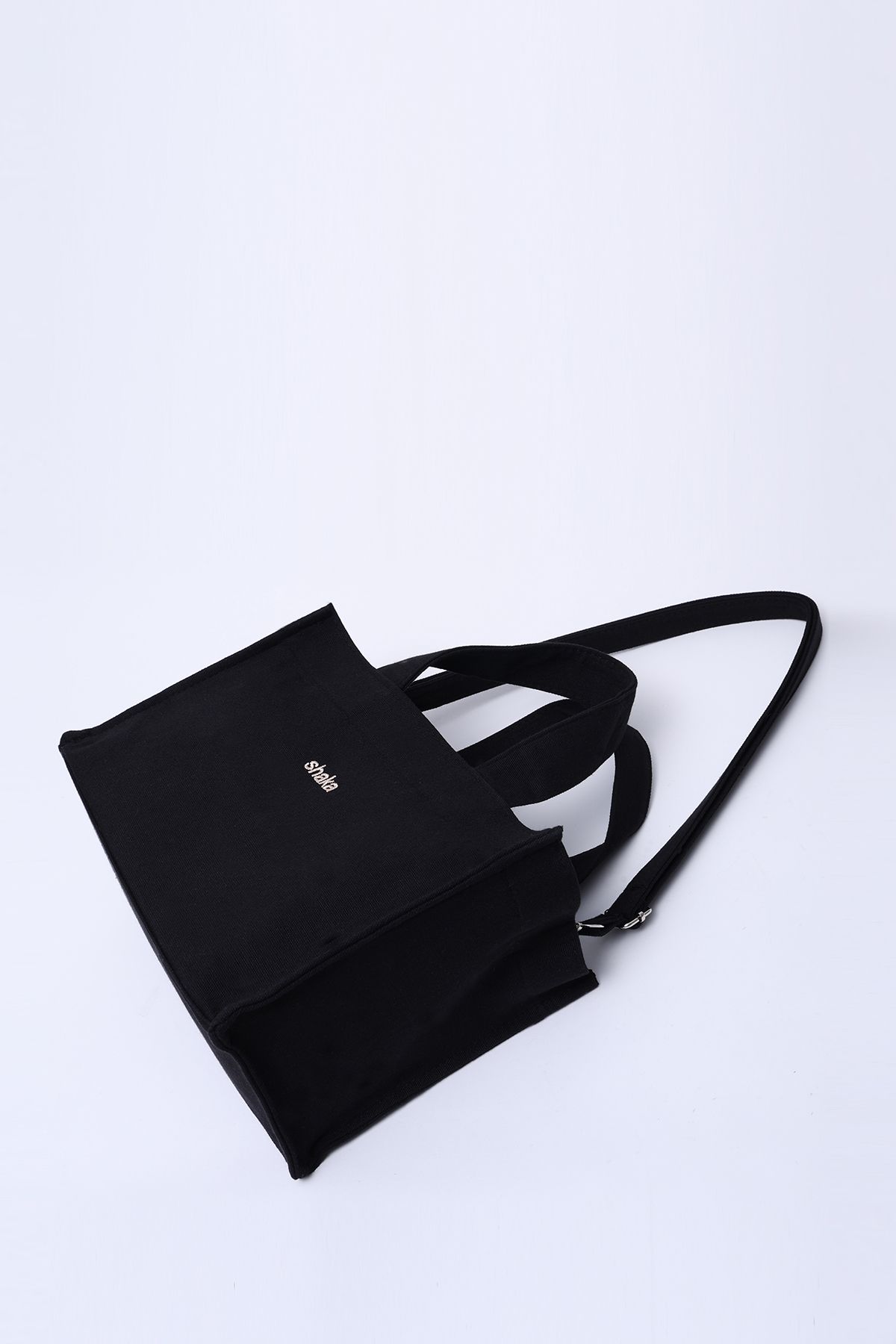 SHAKA-Black Canvas Fabric - Single Compartment and Lined, Zippered Double Strap Hand, Arm and Shoulder Bag U:19 E:2 7