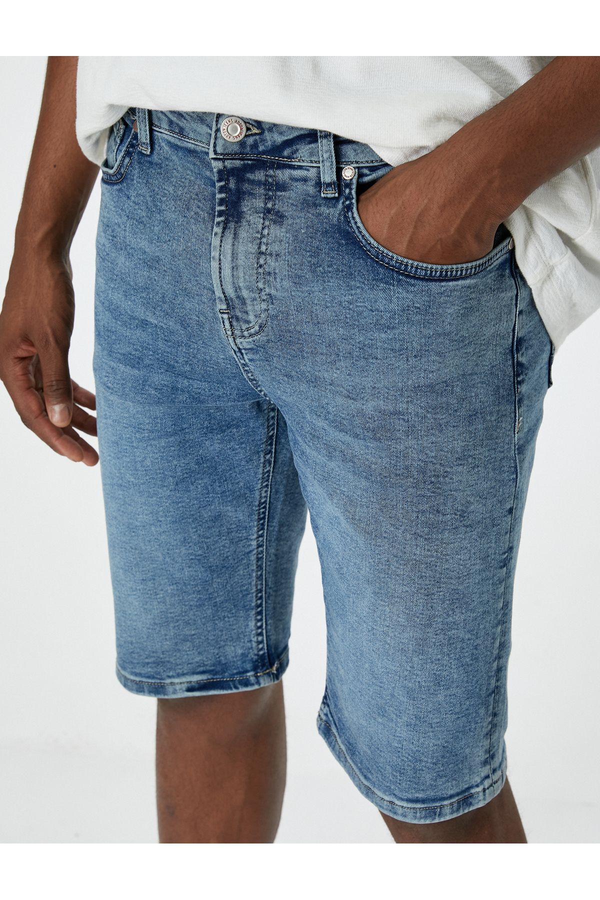 Koton-Pantaloni scurți din denim indigo pentru bărbați - 4sam40310nd 740 Medium 5