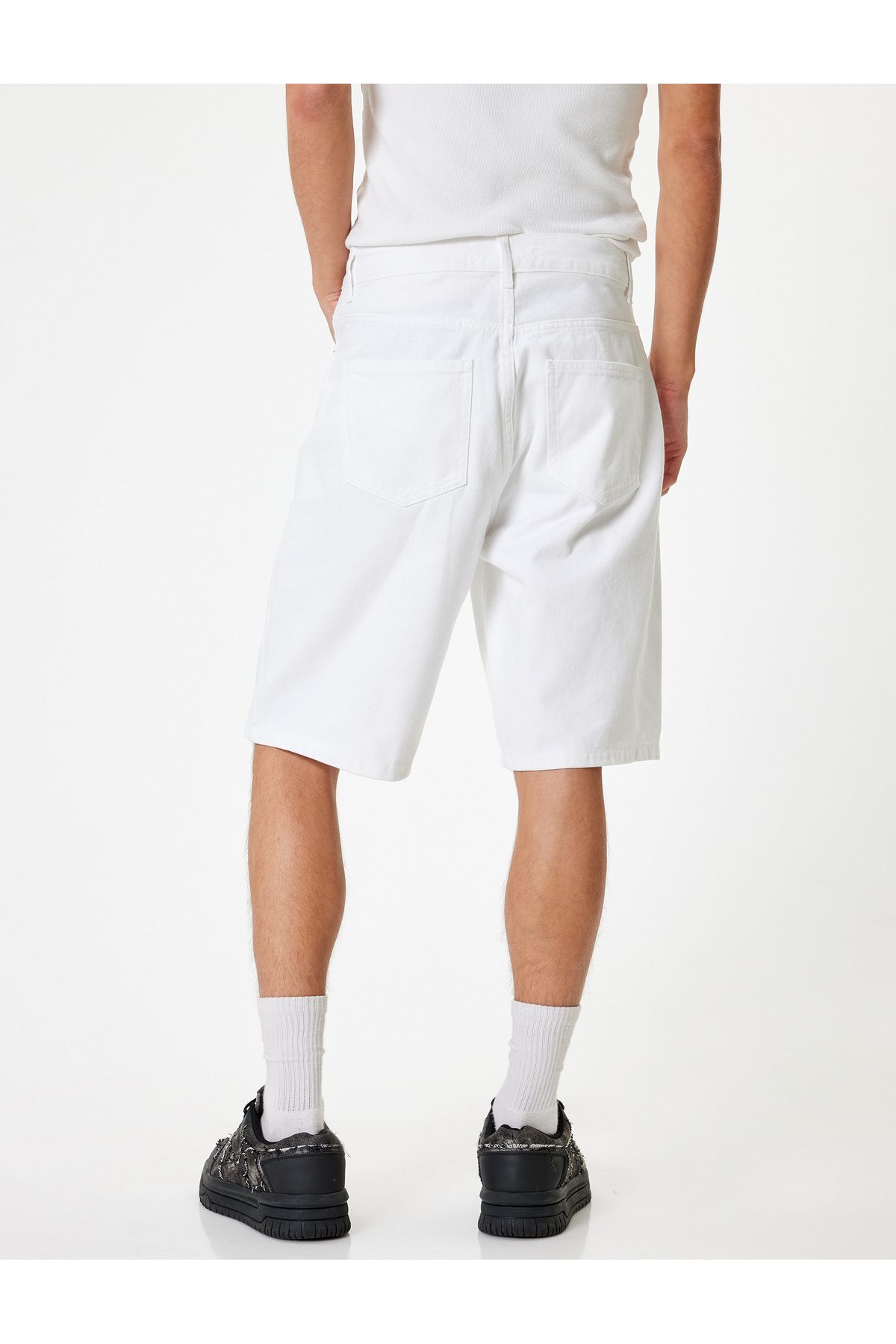 Koton-Pantaloni scurți oversize din denim din bumbac - Bermude cu buzunar 4