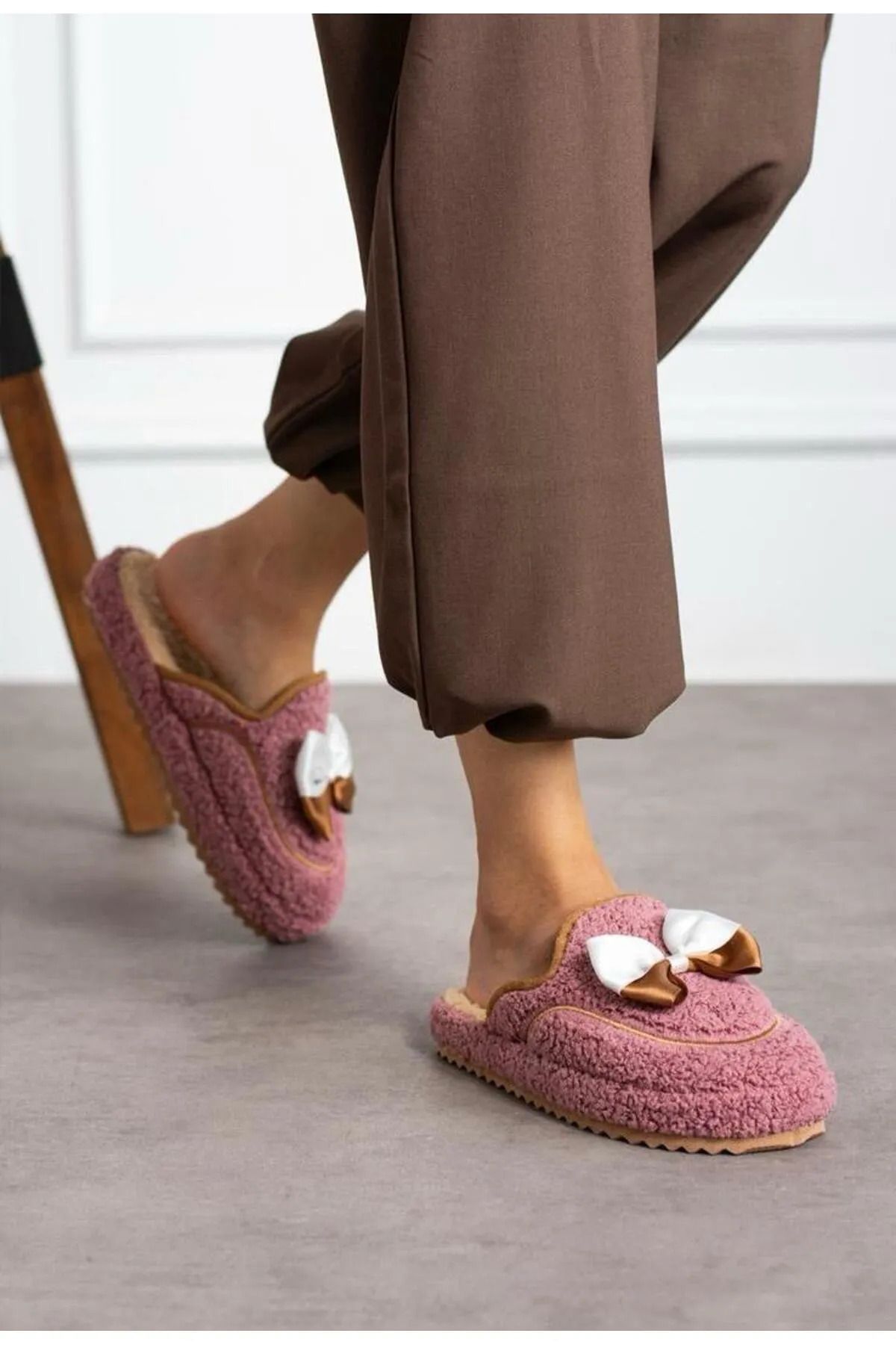 Behtah Kundura-Non-Slip Light Sole Bow Home Slippers for Maternity Postpartum - Furry Slippers and Dowry Bundle 2