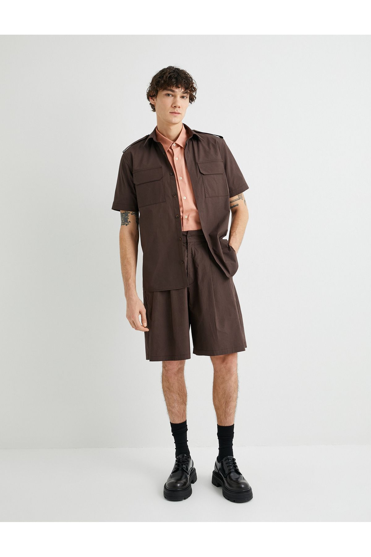complete the look image