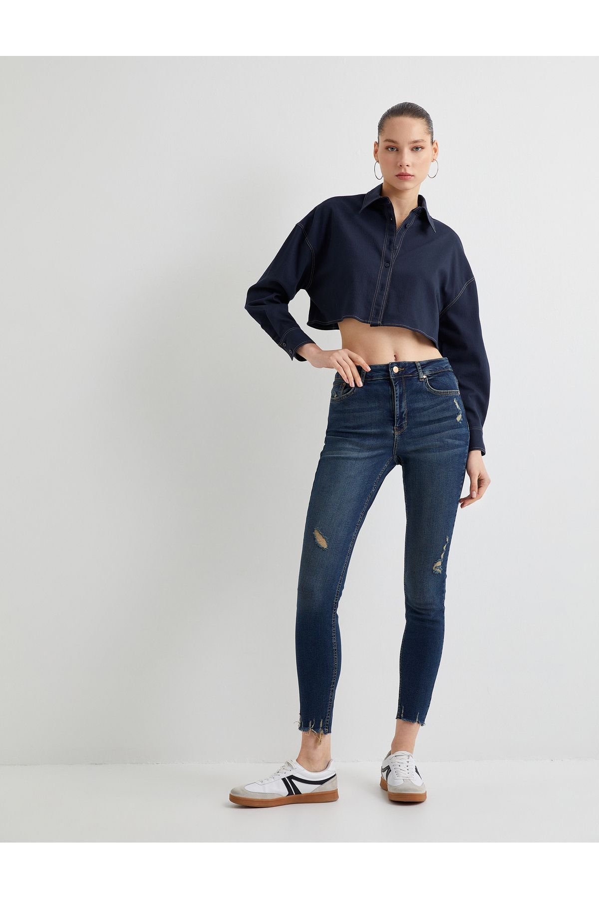 Koton-High Waist Skinny Fit Jeans Schmaler, kurzer Beinschnitt Slim Fit - Carmen Skinny Jeans 2