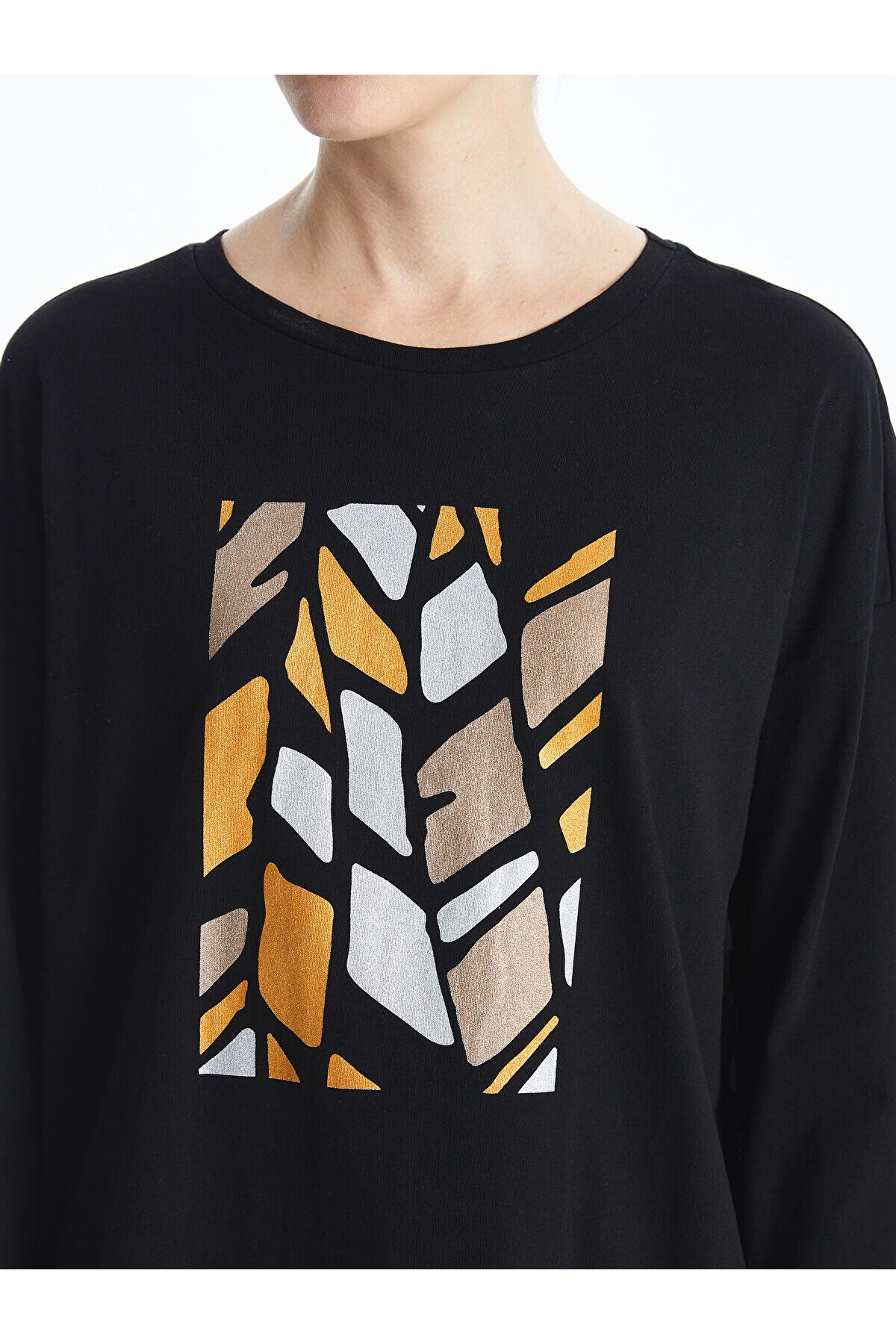 LC Waikiki-Lw - Crew Neck Printed Women's Tunic 3