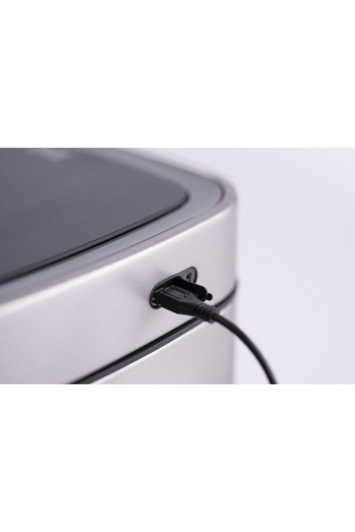 EKO-Ecosmart X Rechargeable Sensor Trash Bin 6