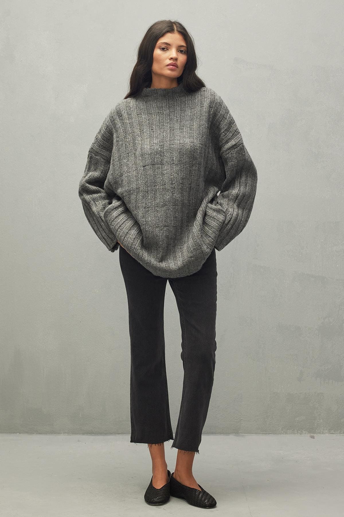 Fahhar-Anthracite Thick Knit Sweater 1