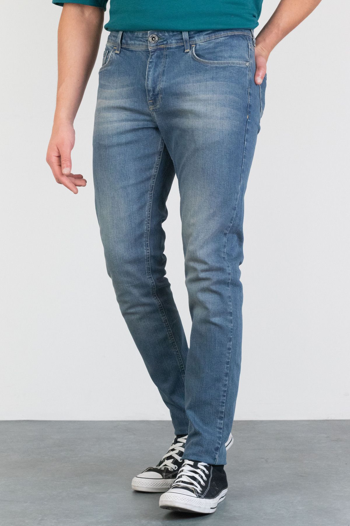 HLT JEANS Erkek Açık Mavi Taşlamalı Slim Fit Denim Jeans Kot Pantolon Hlthe001943a