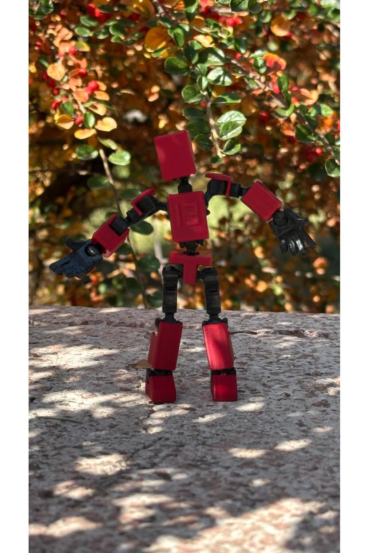 Loopify-Mini 13 Robot Toy - Movable, 8 Cm, Red Black, 1 Piece 4