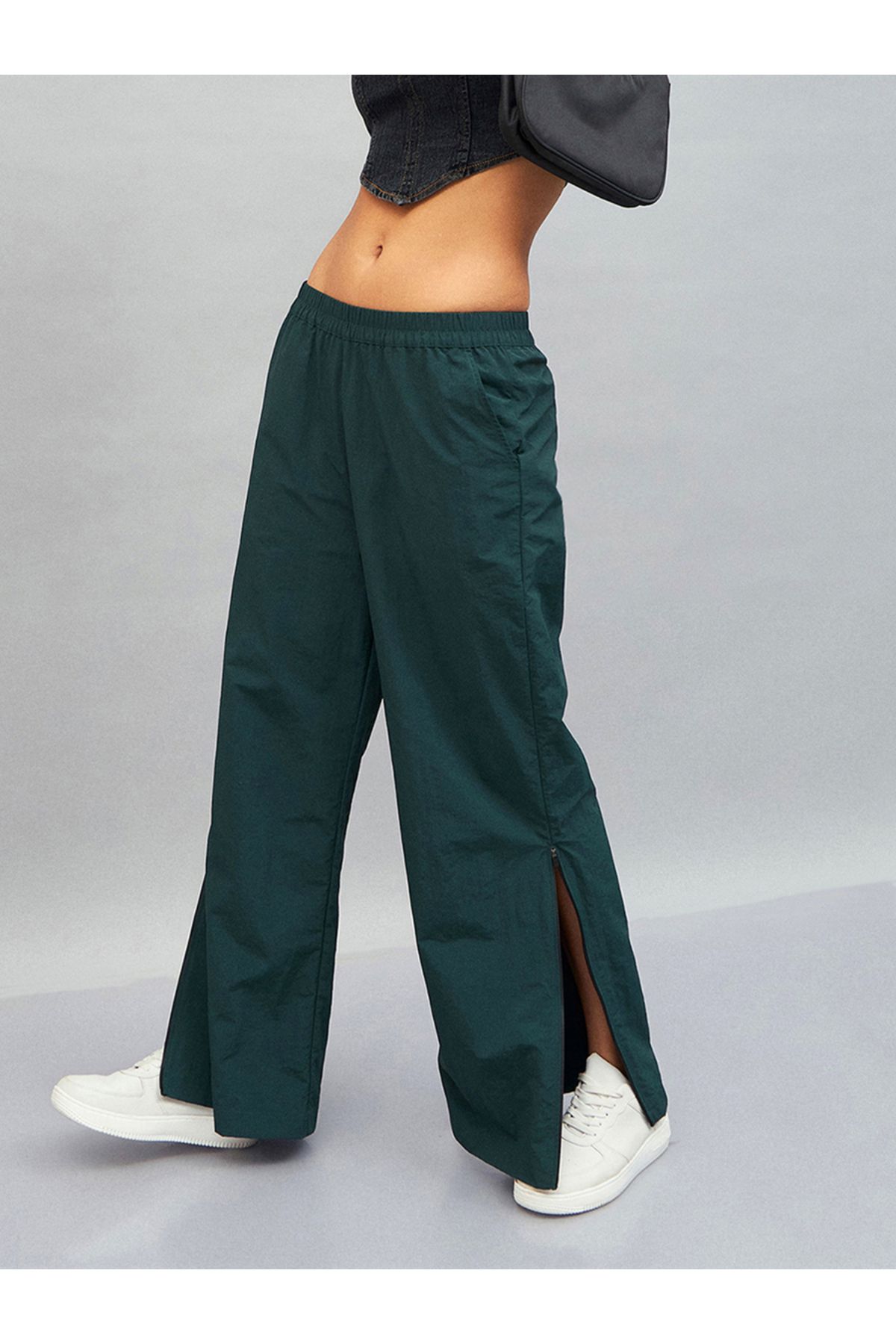 Sassafras By Styli-Seam Zipper Parachute Pants with Pockets 1