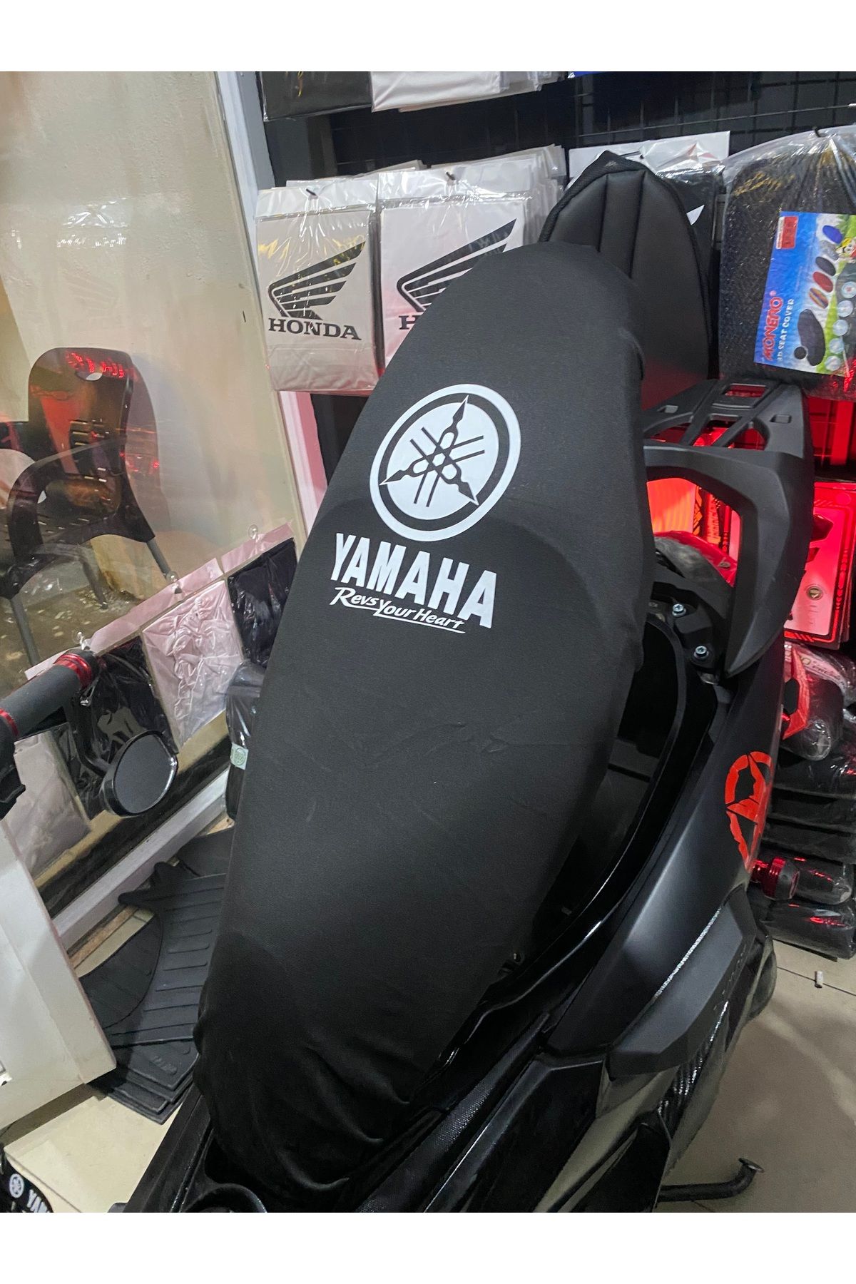 Motomodifiye Nmax Xmax Uyumlu Siyah Koltuk Kılıfı