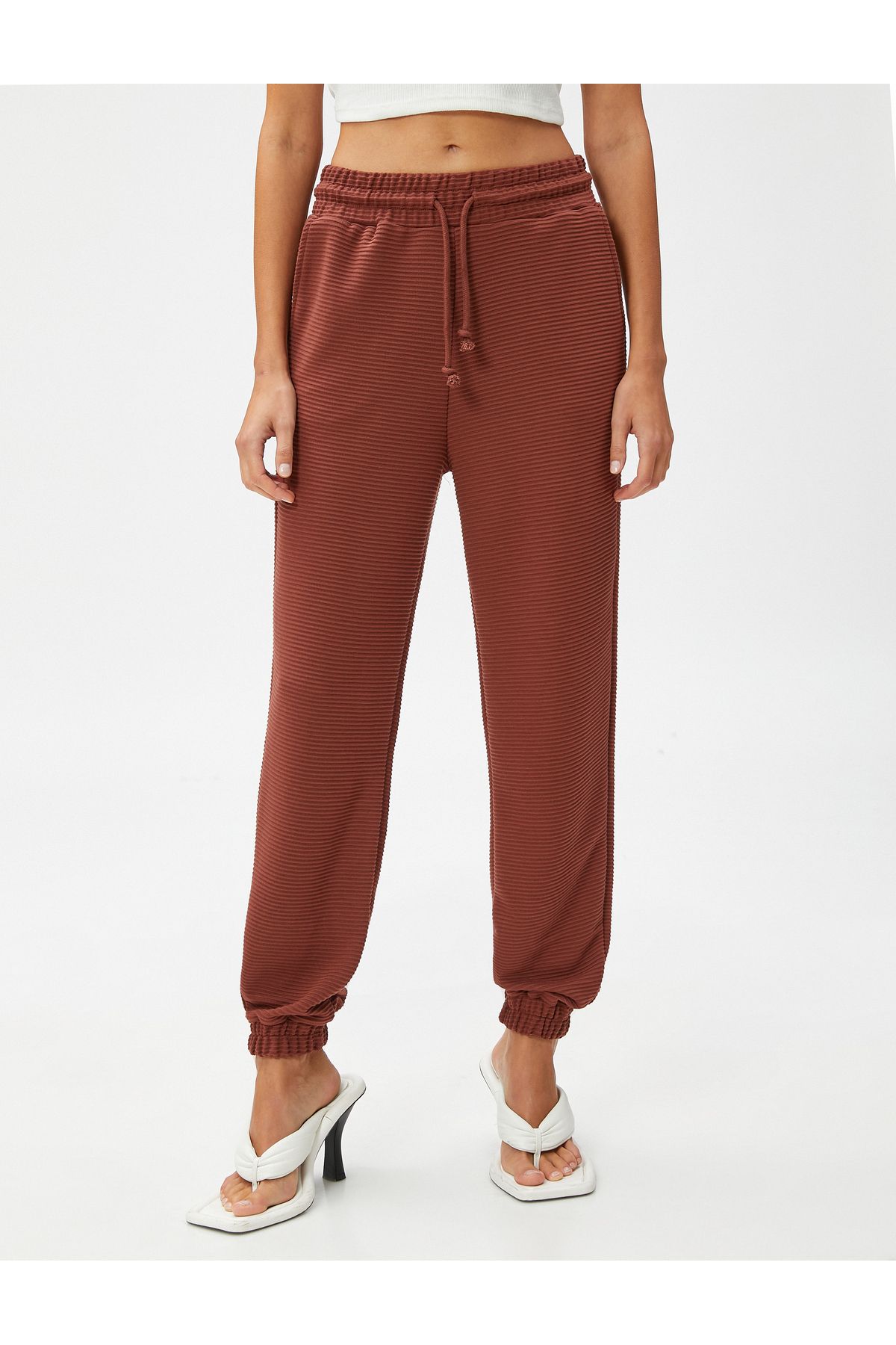 complete the look image