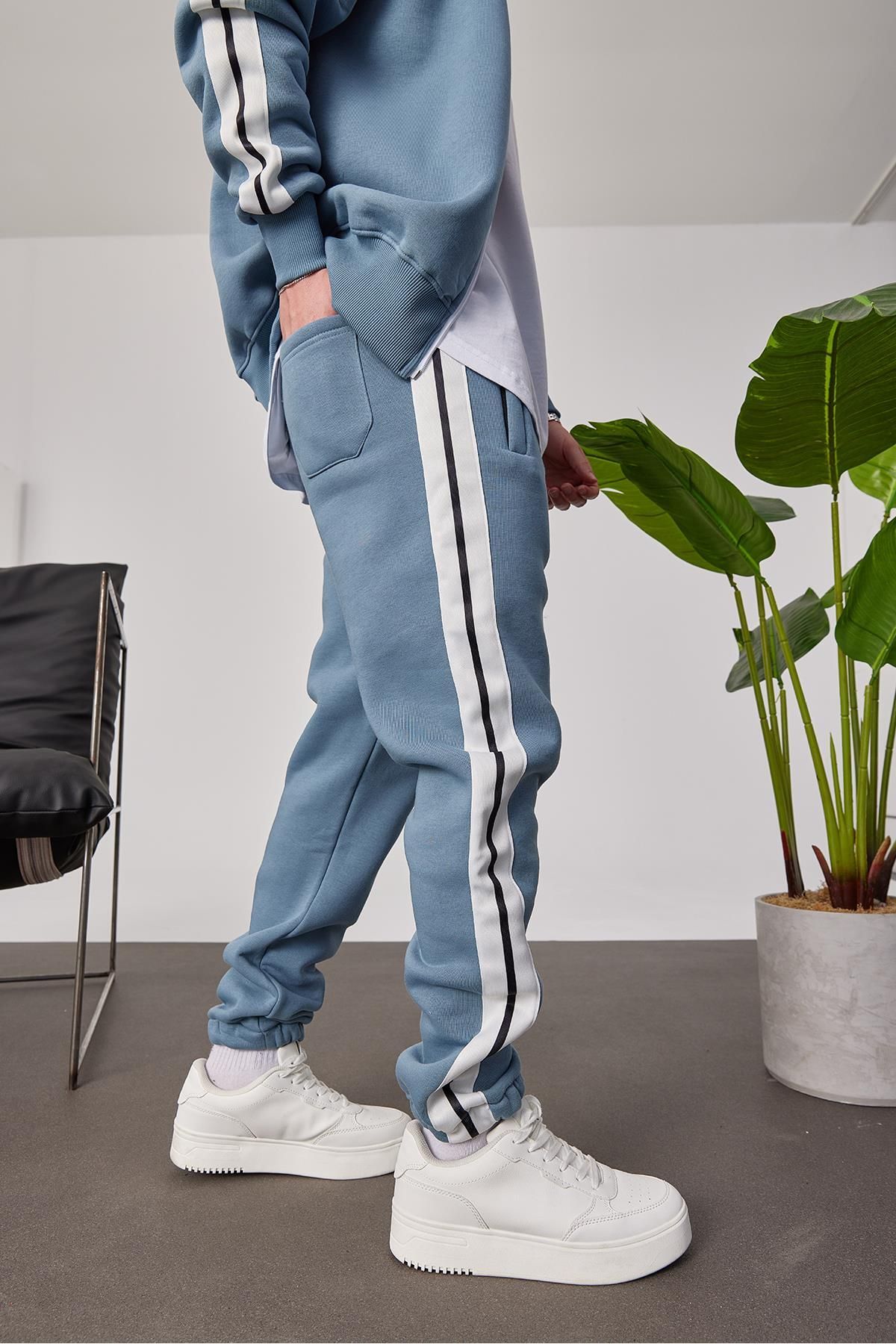 NOMARC-Striped Blue Sweatpants 3