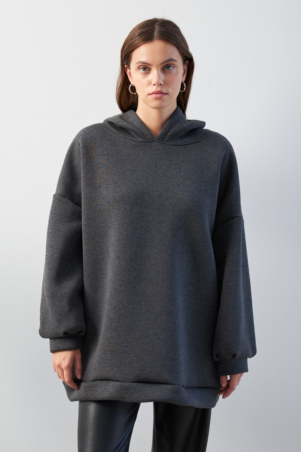 Bipantolon-Women's Anthracite Soft Textured Oversize Ribbed Hooded Sweatshirt 2