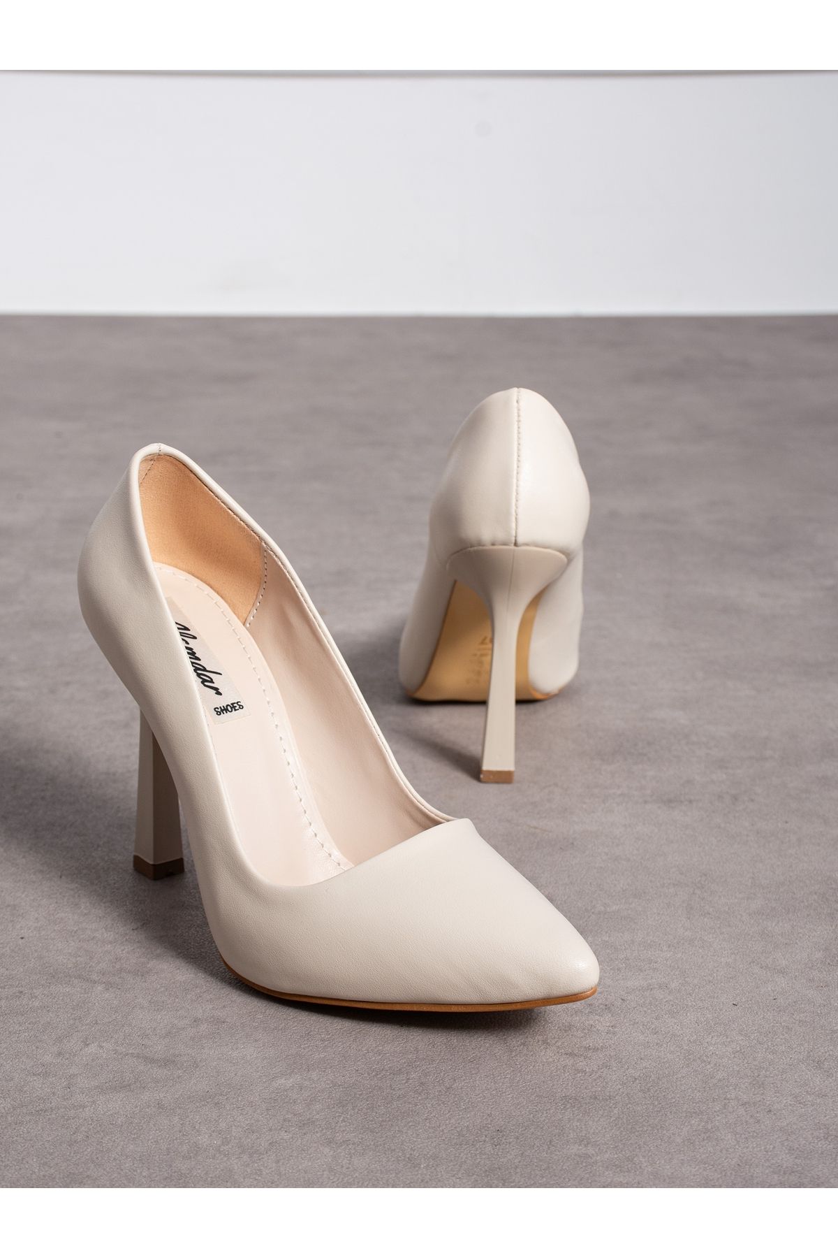 Alemdar Shoes-Pantofi de damă cu toc subțire crem GRAZİA 4