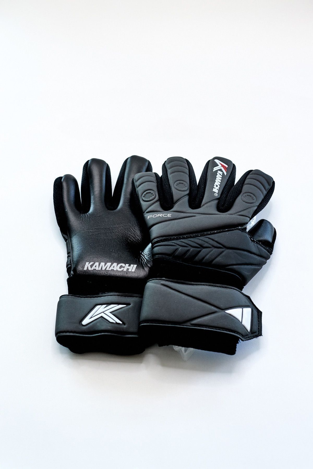 Kamachi-Professional Goalie Gloves 1