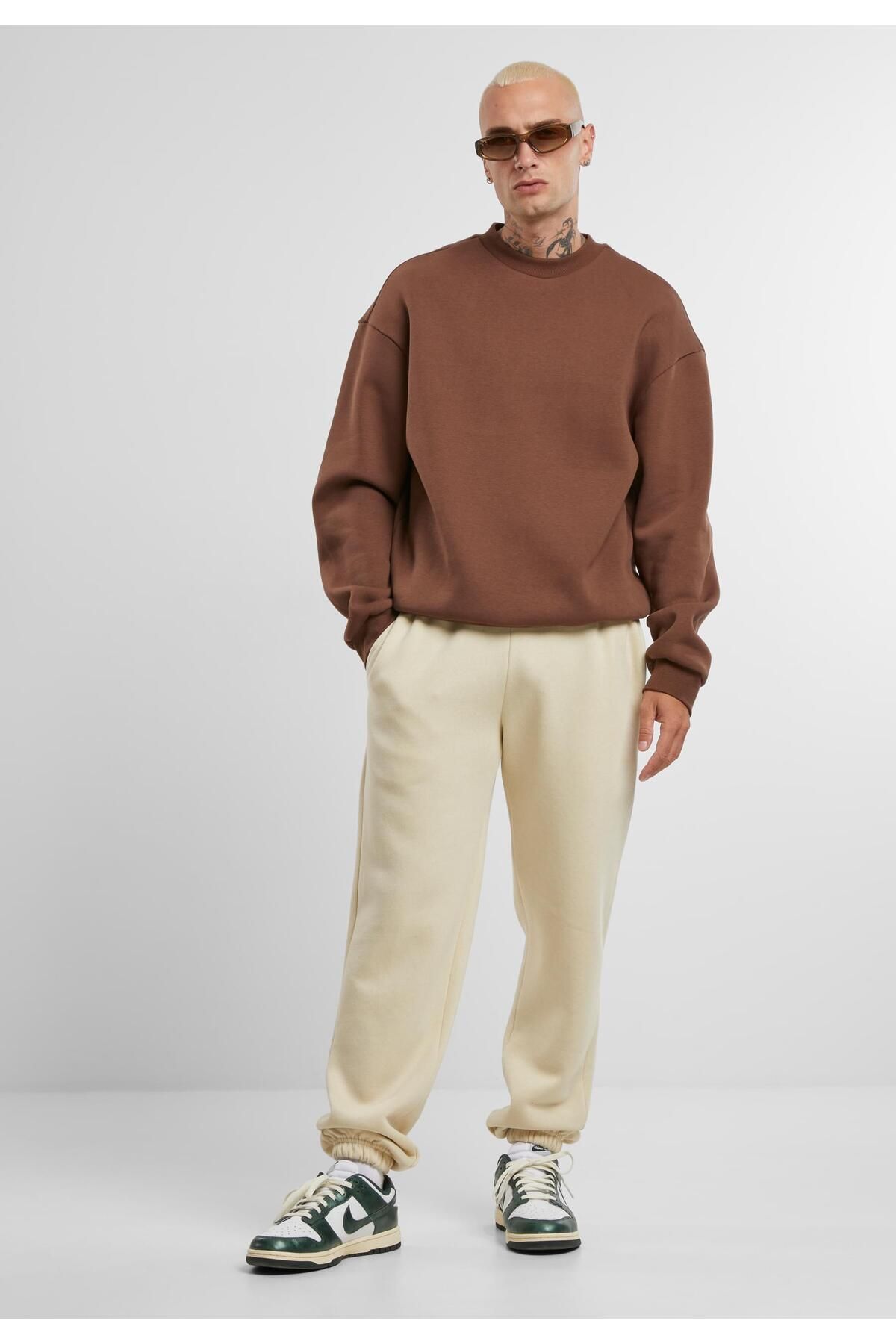 Urban Classics-Basic Essential Sweatpants 8