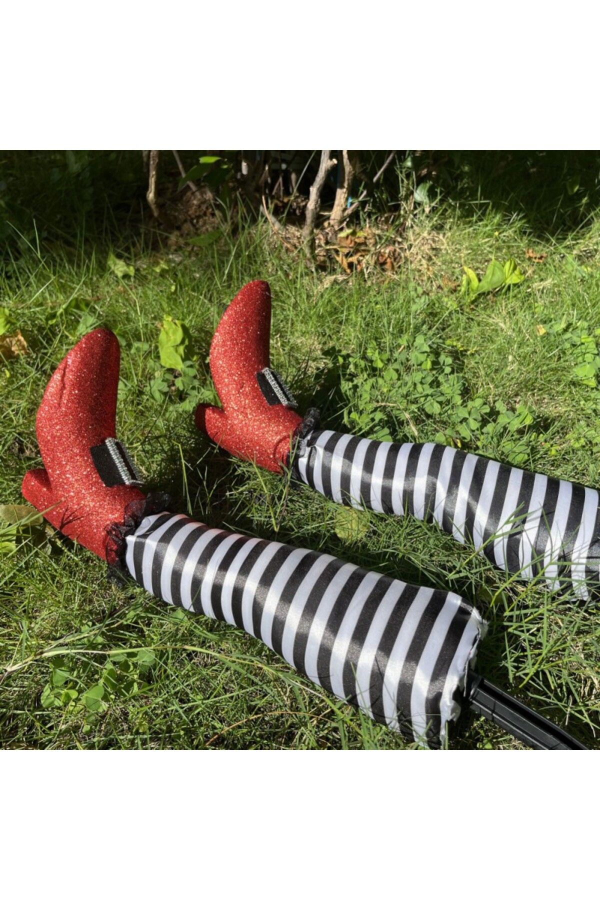 Choice-2PCS Halloween Evil Witch Legs Decorations Upside Down Wicked Wizard Feet With Boot Stake Yard La... 4