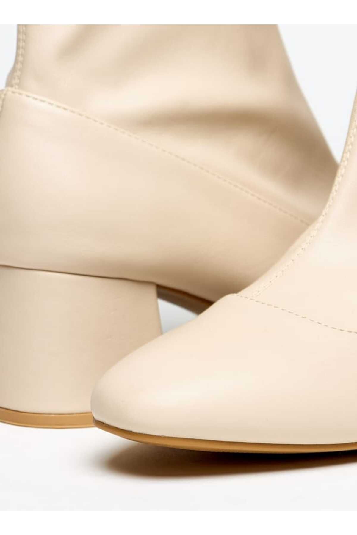 Flora Bella by Shoexpress-Flora Bella Solid Slip-On Ankle Boots with Block Heels 5