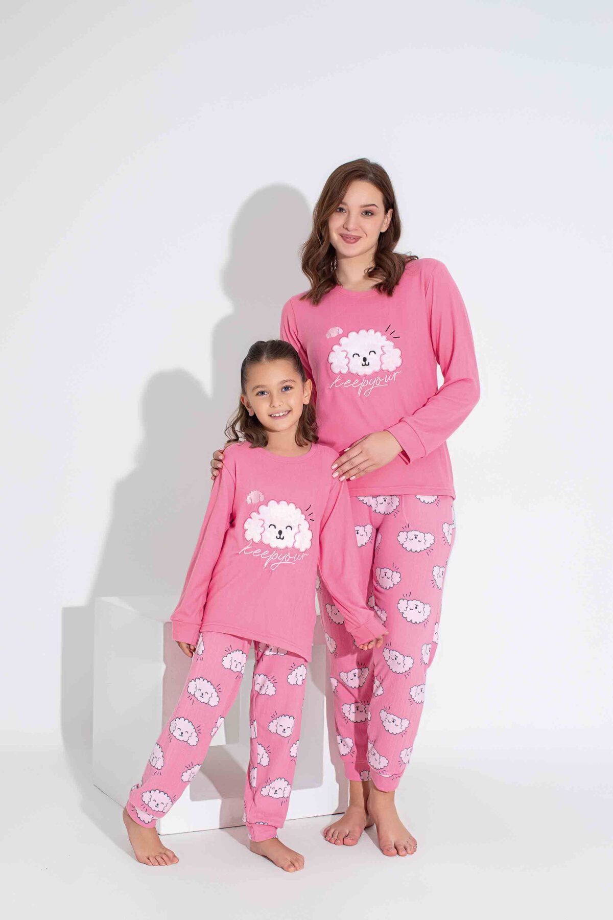 Tarık-Mother and Girl Thermal Pambe Lamb Embroidered Winter Warm Pajamas Set 2