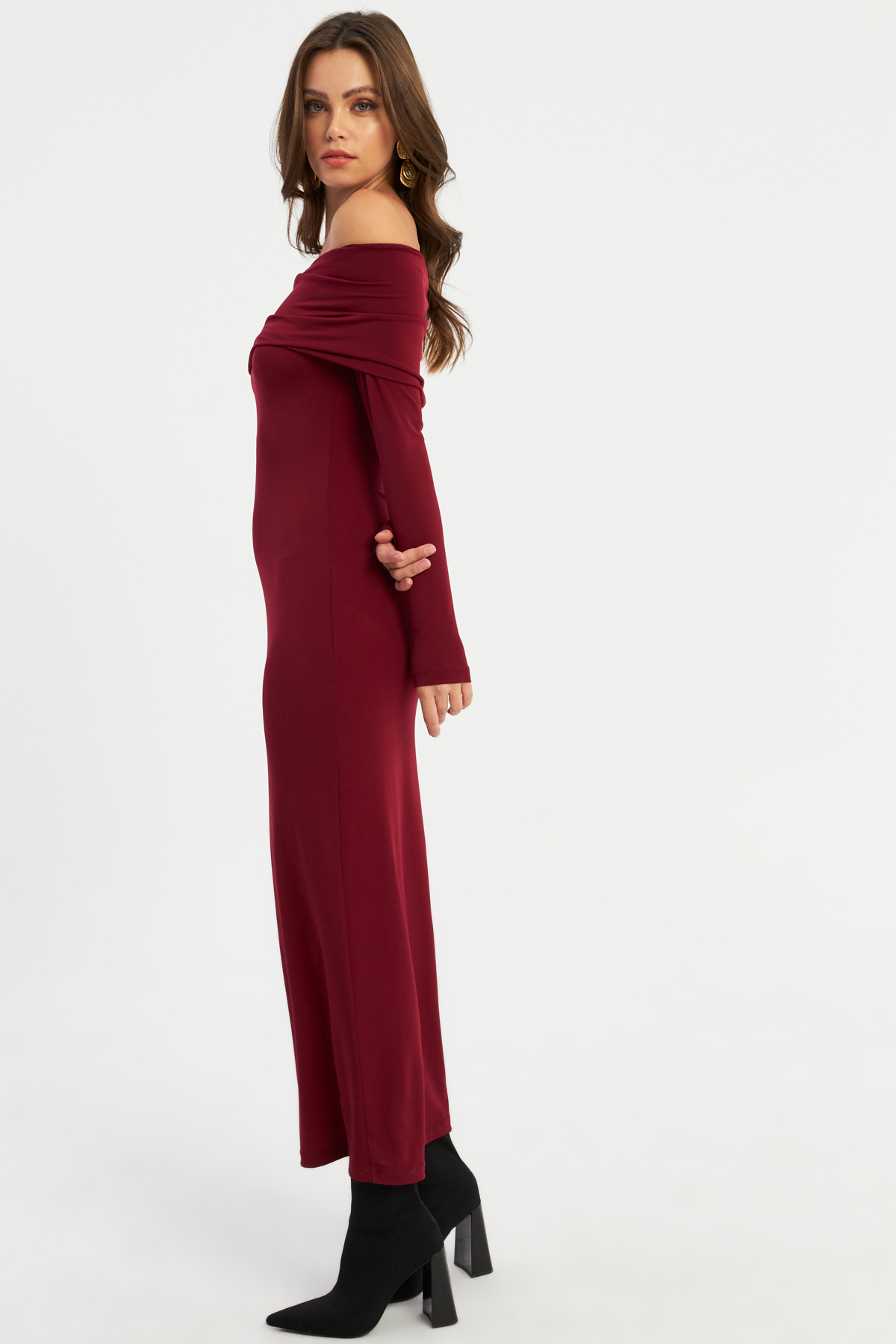 Cool & Sexy Kadın Bordo Madonna Yaka Maxi Elbise LİK10