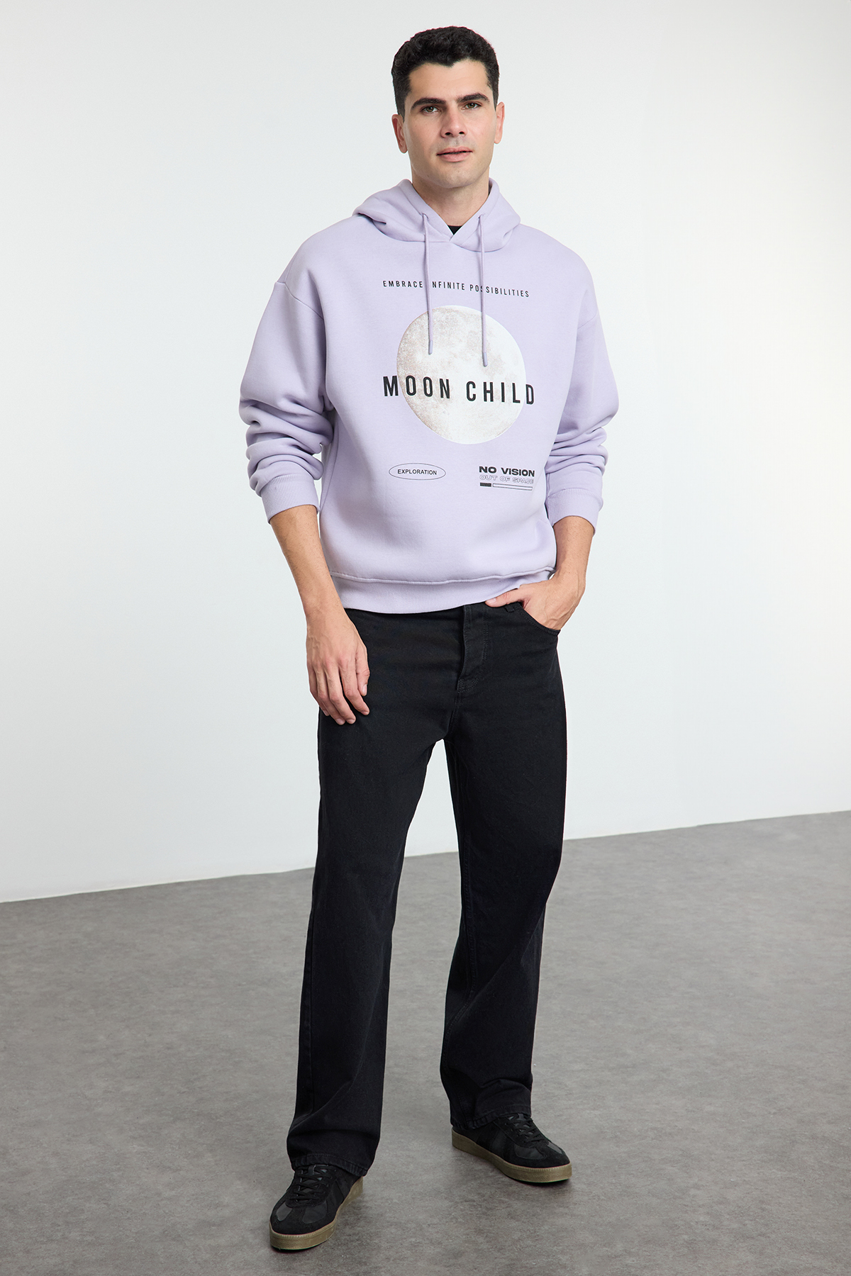 Trendyolmilla  Lila Oversize/Geniş Kesim Kapüşonlu İçi Polarlı Baskılı Sweatshirt TMNAW25SW00071 - Görsel 2