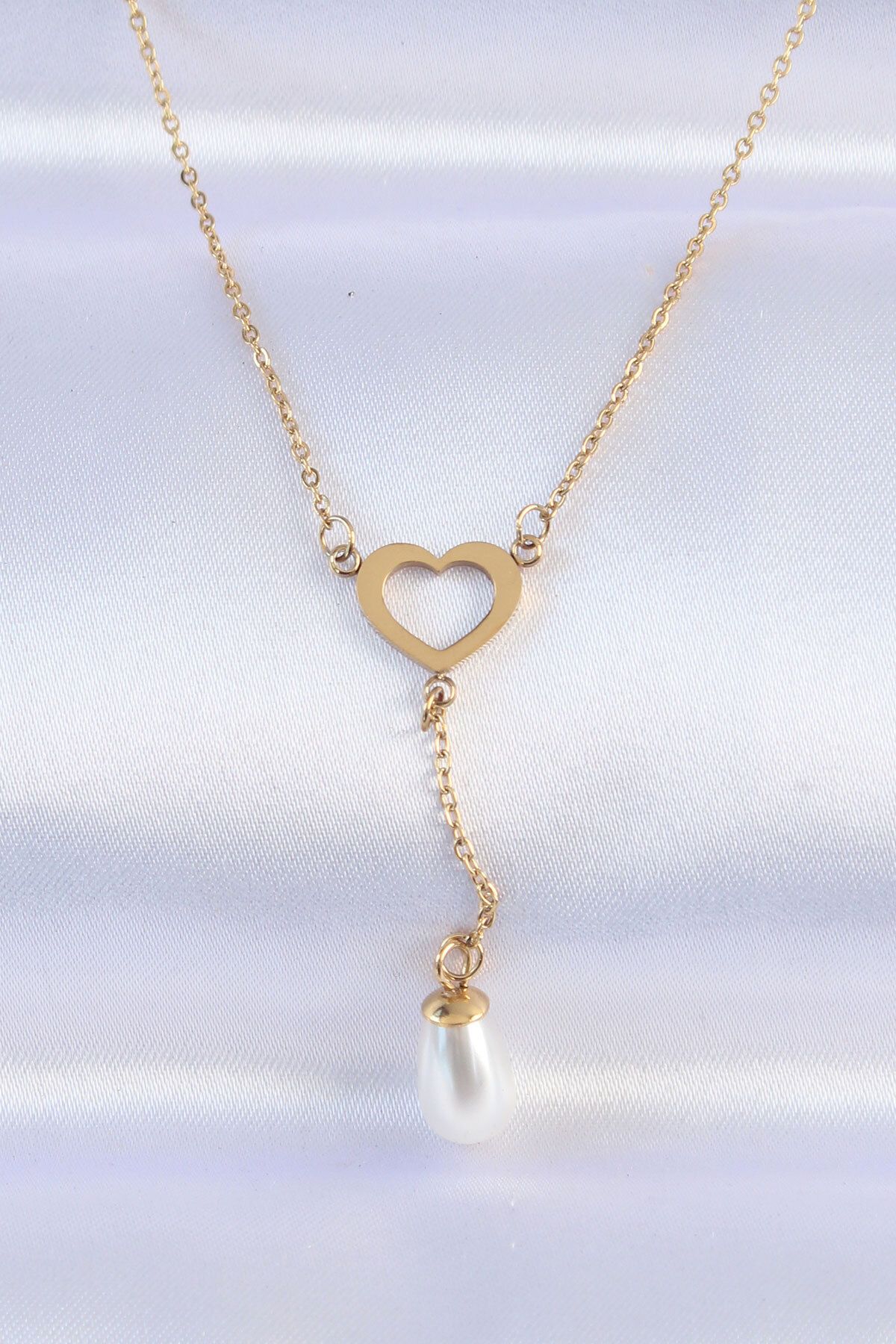 New Things 316L Çelik Zincir Gold Renk İnci Taş Detay Kalp Kolye