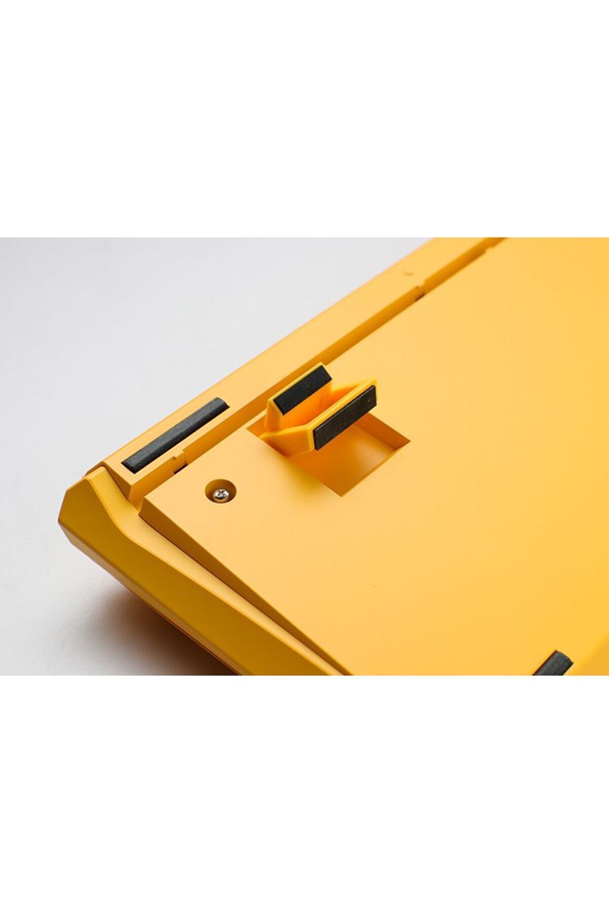 Ducky-One 3 Yellow Ducky TKL 80% Cherry Red Key Mechanical Gaming Keyboard 4