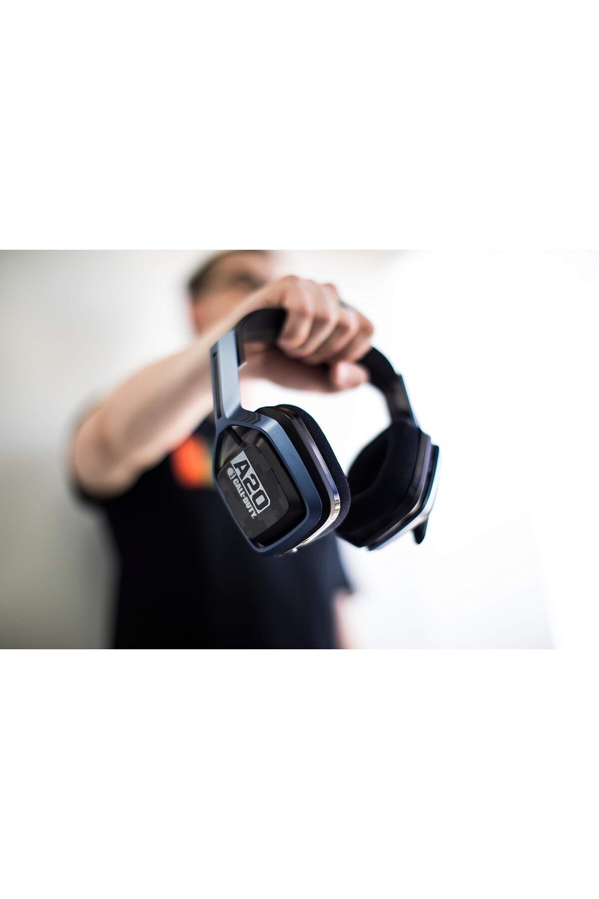 Astro-A20 PS4 Call of Duty Navy Gaming Headset 7