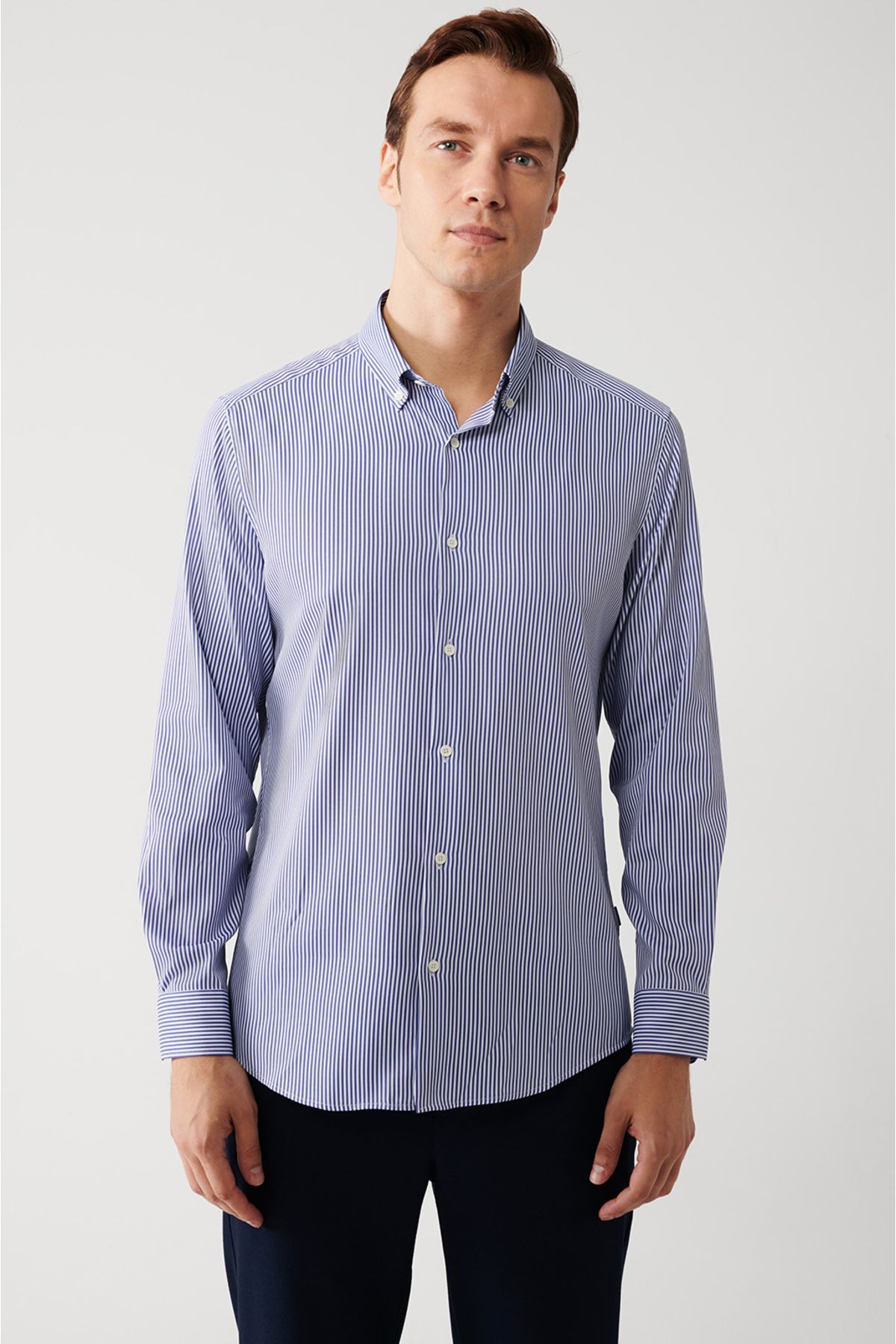 Avva-Men's Navy Blue Striped Non-Wrinkle Travel Shirt A32Y2095 6