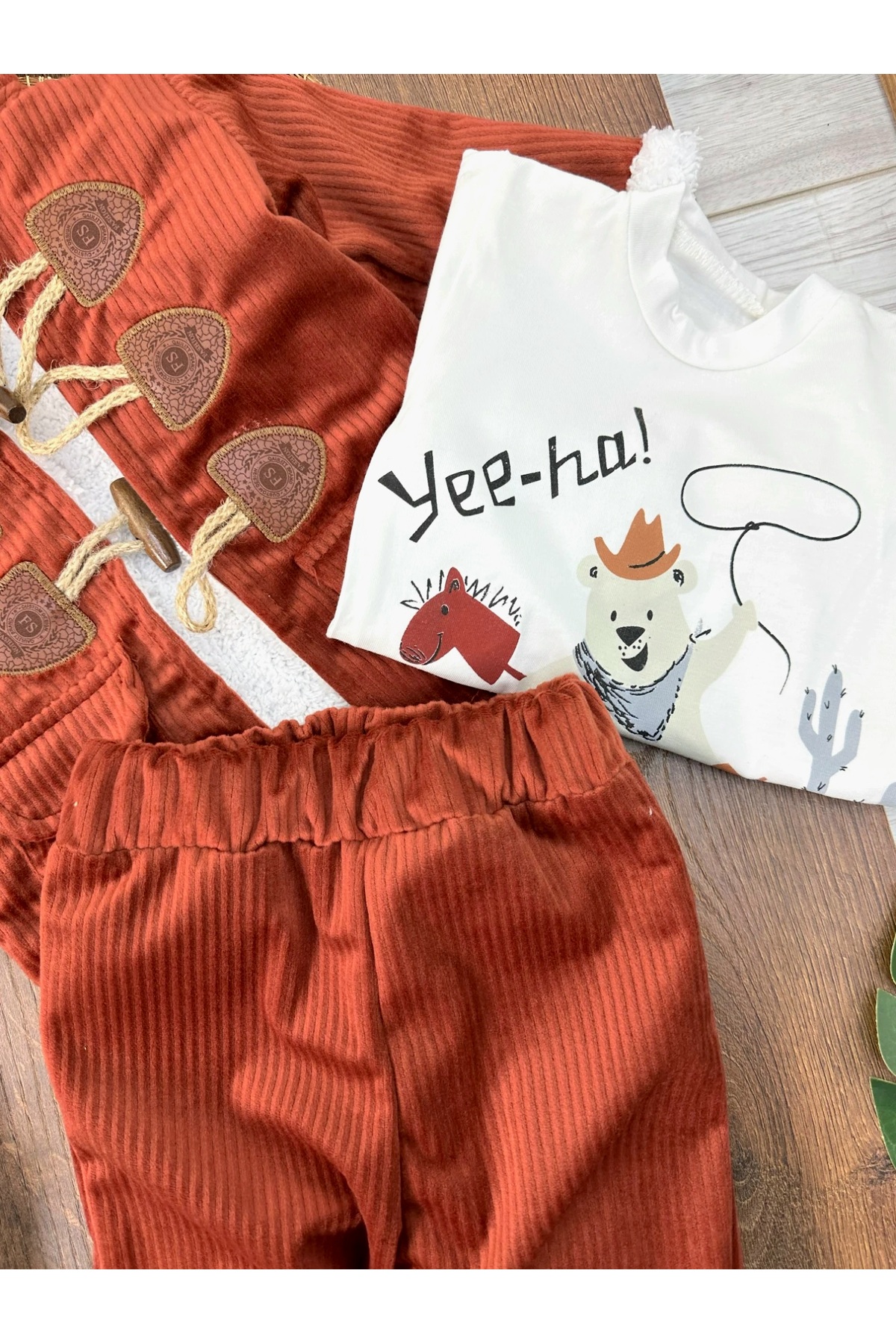 Murat Baby Kadife Kaban Takım fotoğrafı 2 (önizleme)