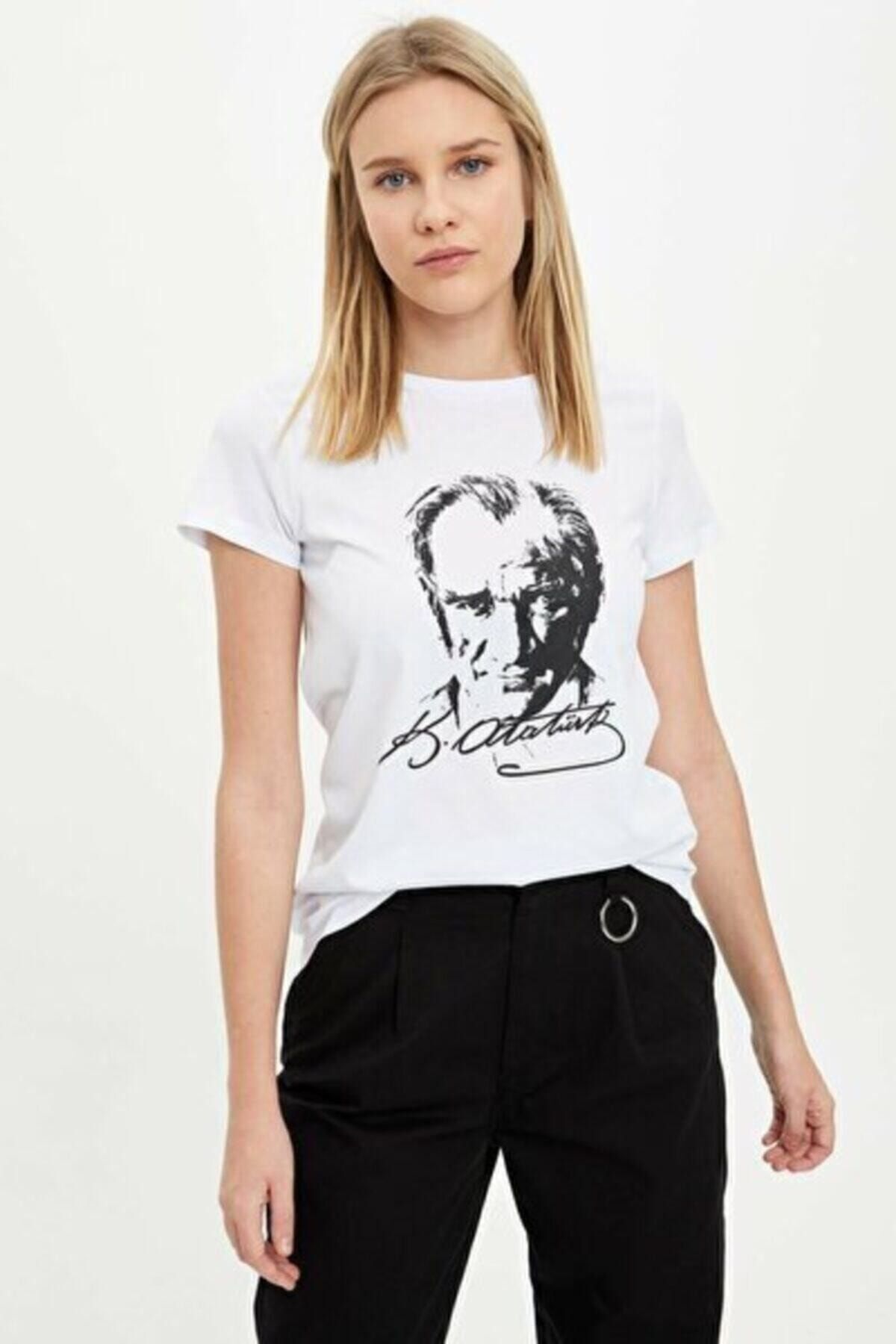 Adult White Atatürk Printed T-shirt / Atatürk Printed Short Sleeve / Atatürk