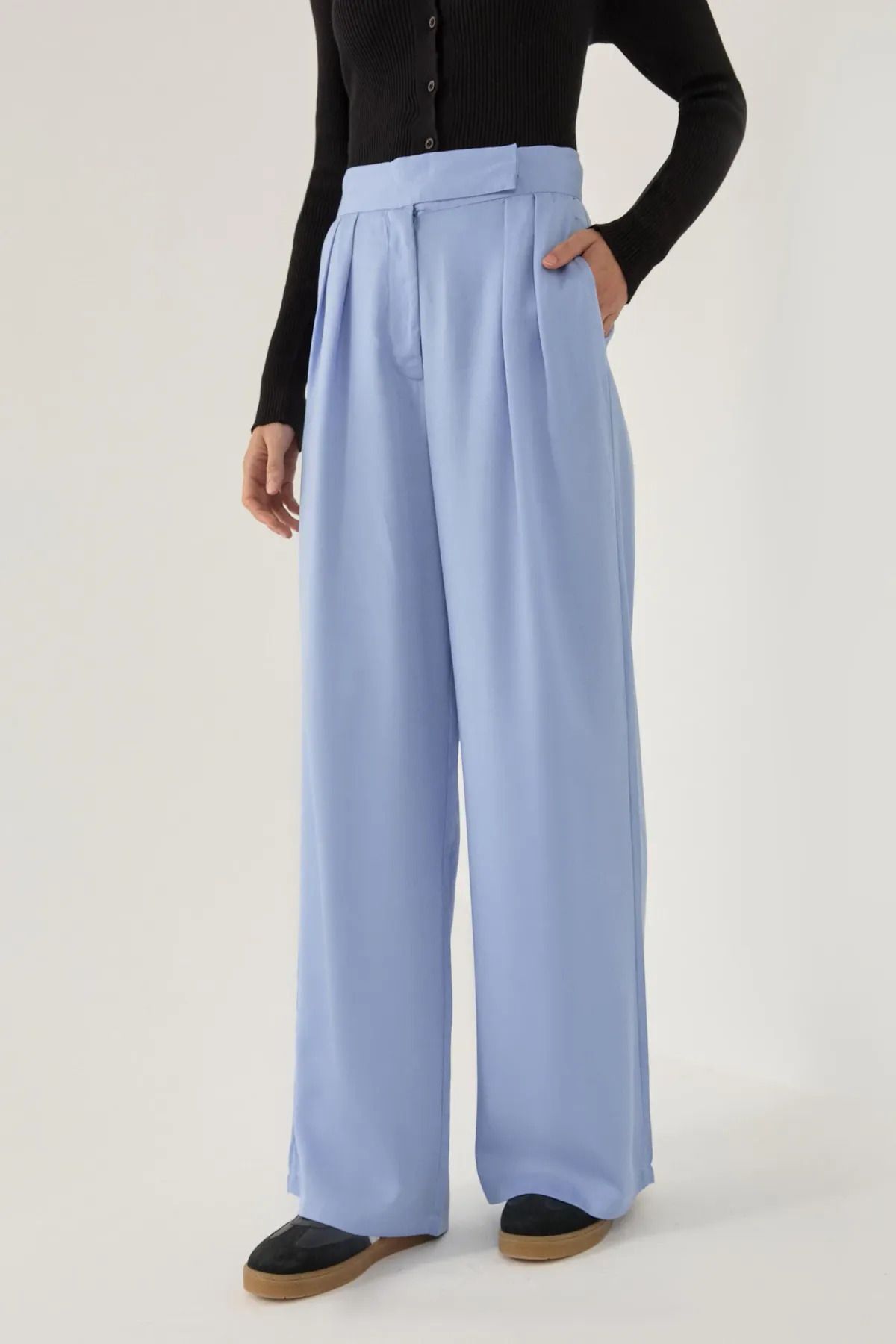 Hiccup-PLEATED PANT 4
