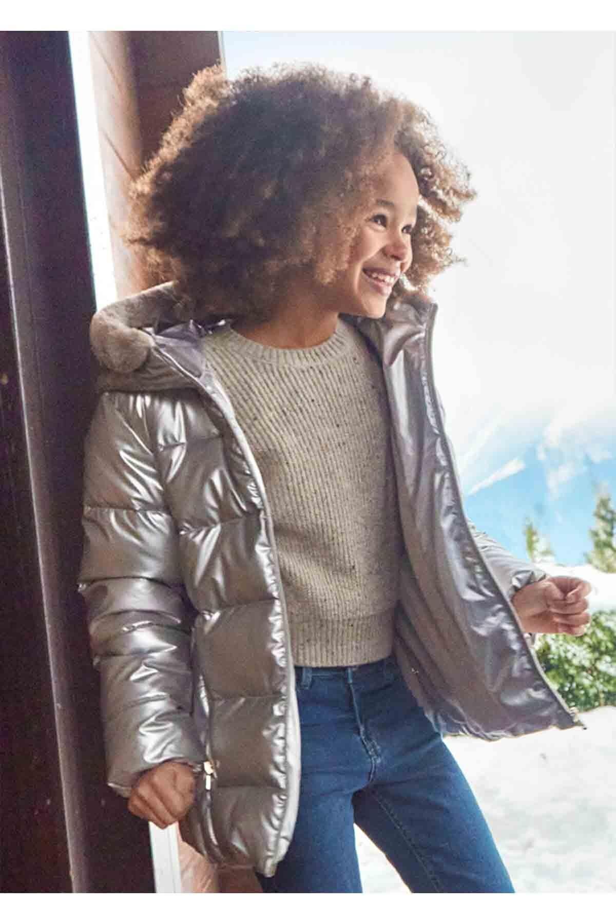 مایورال کاپشن/پالتوی زمستانی براق دخترانه - رنگی بین طلایی و نقره‌ای