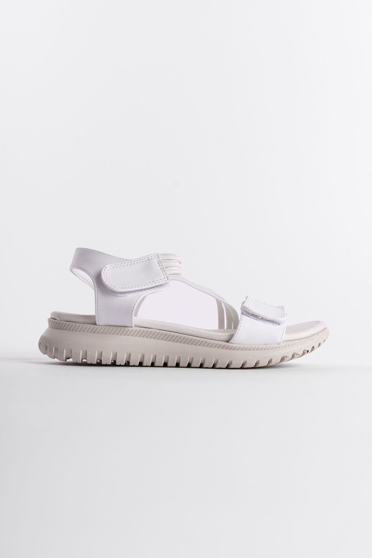 صندل سفید زنانه راحت اورجینال Capone Outfitters