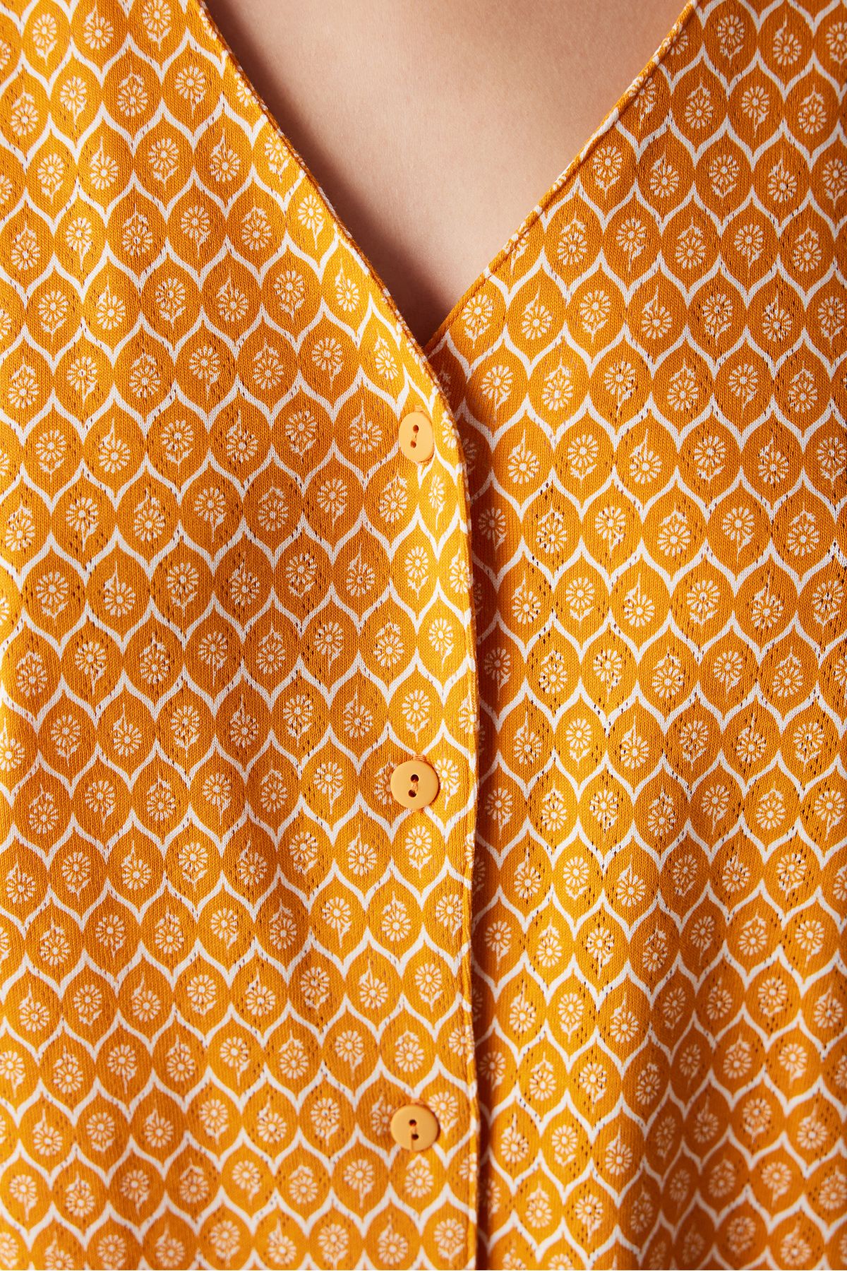 Penti-Flora Orange Yellow Capri Pajama Set 4