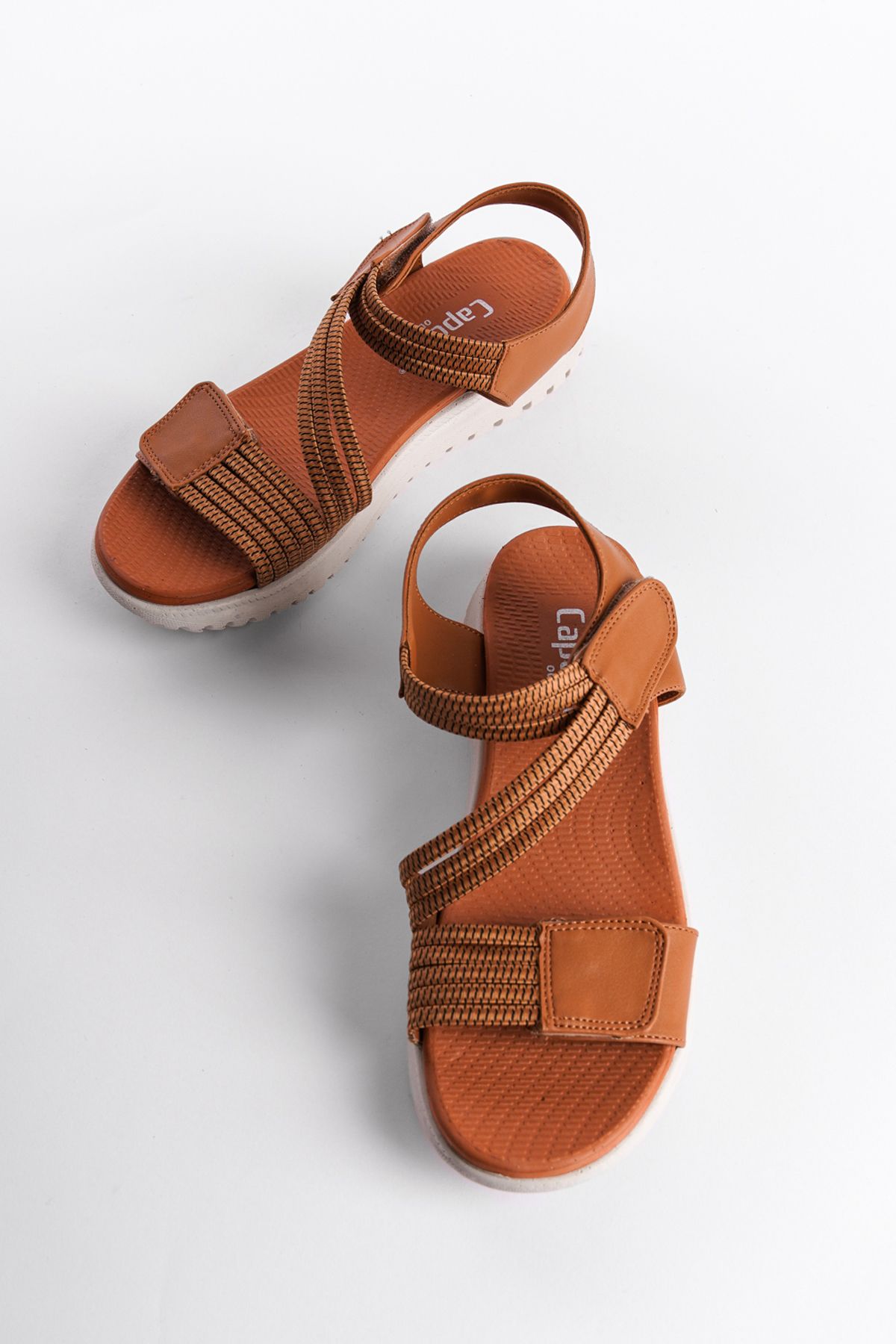 صندل چند رنگ زنانه راحت اورجینال Capone Outfitters