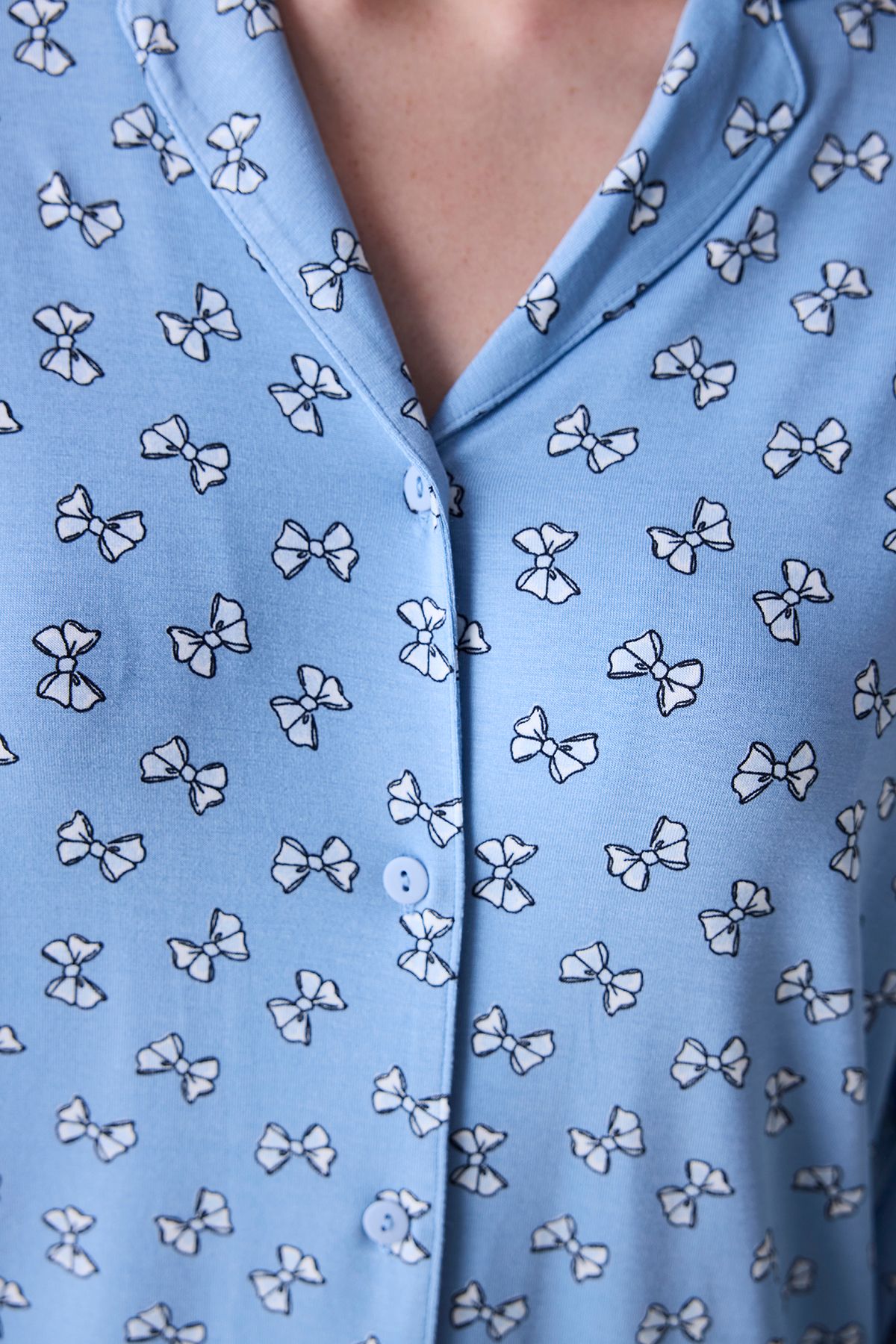Penti-PT – Pyjama-Set mit süßen Schleifen, hellblauem Hemd und Hose 4