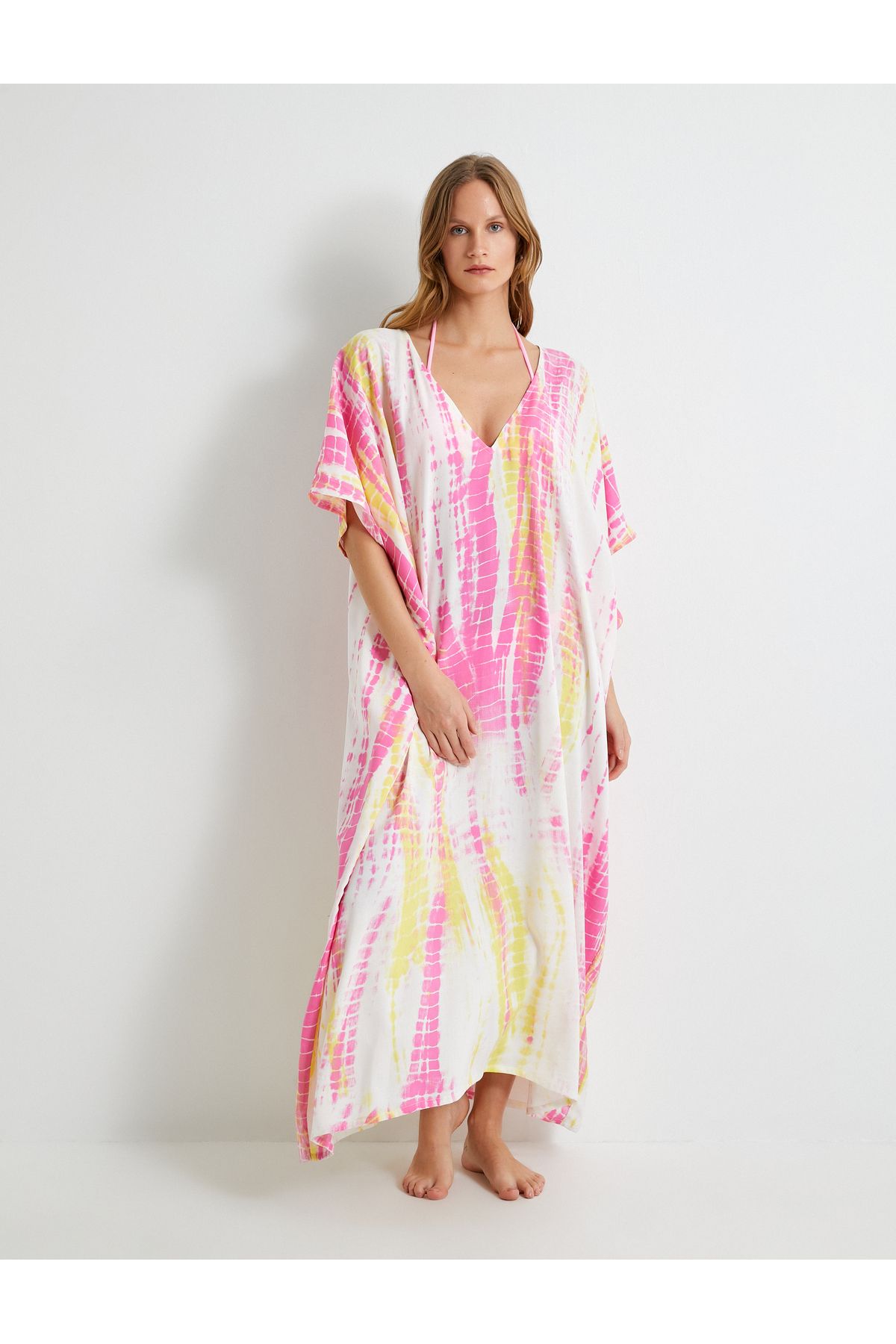 Koton-Viscous Oversize Beach Dress - Tie-Dye Pattern, V-Neck 3