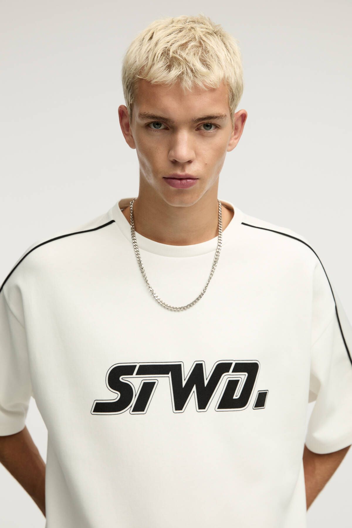 سویشرت STWD آستین کوتاه Pull & Bear