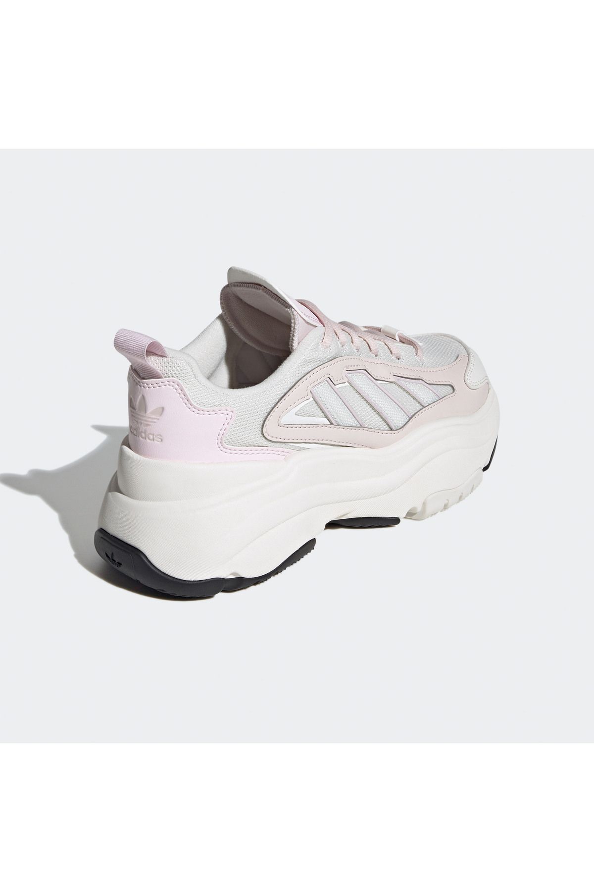 اسنیکر سفید زنانه Originals کفش ورزشی Ozgaia adidas