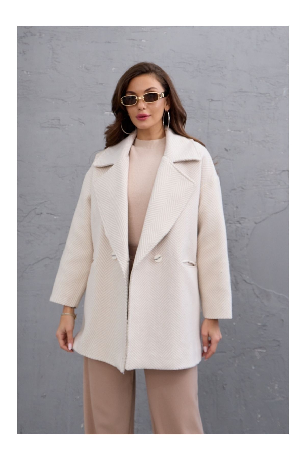 Elif Özbey Butik-Stone Fish Back Patterned Oversize Standard Size Lined Short Coat 2
