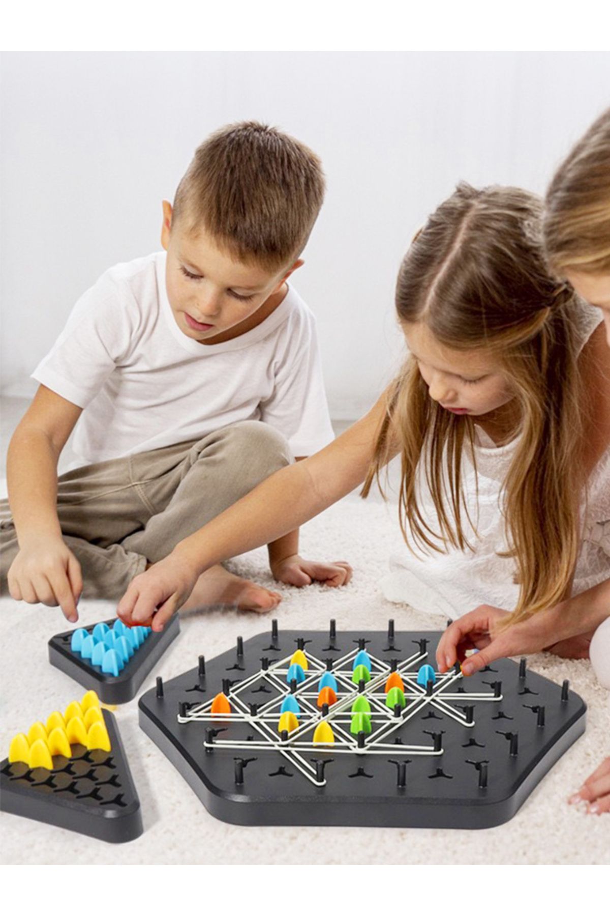 HUAN-Qzta-Geometry Chain Chess Puzzle Triangle Chess Desktop Game Rubber Band Training Family Interaction E... 8