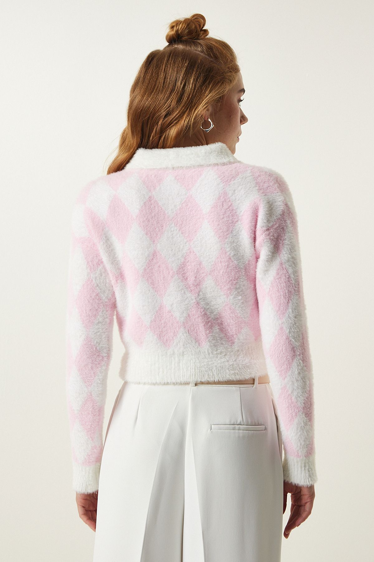 Lovelyİstanbul-Seasonal Crop Knitwear Cardigan - Patterned and Bearded White Pink Lpf0082 5